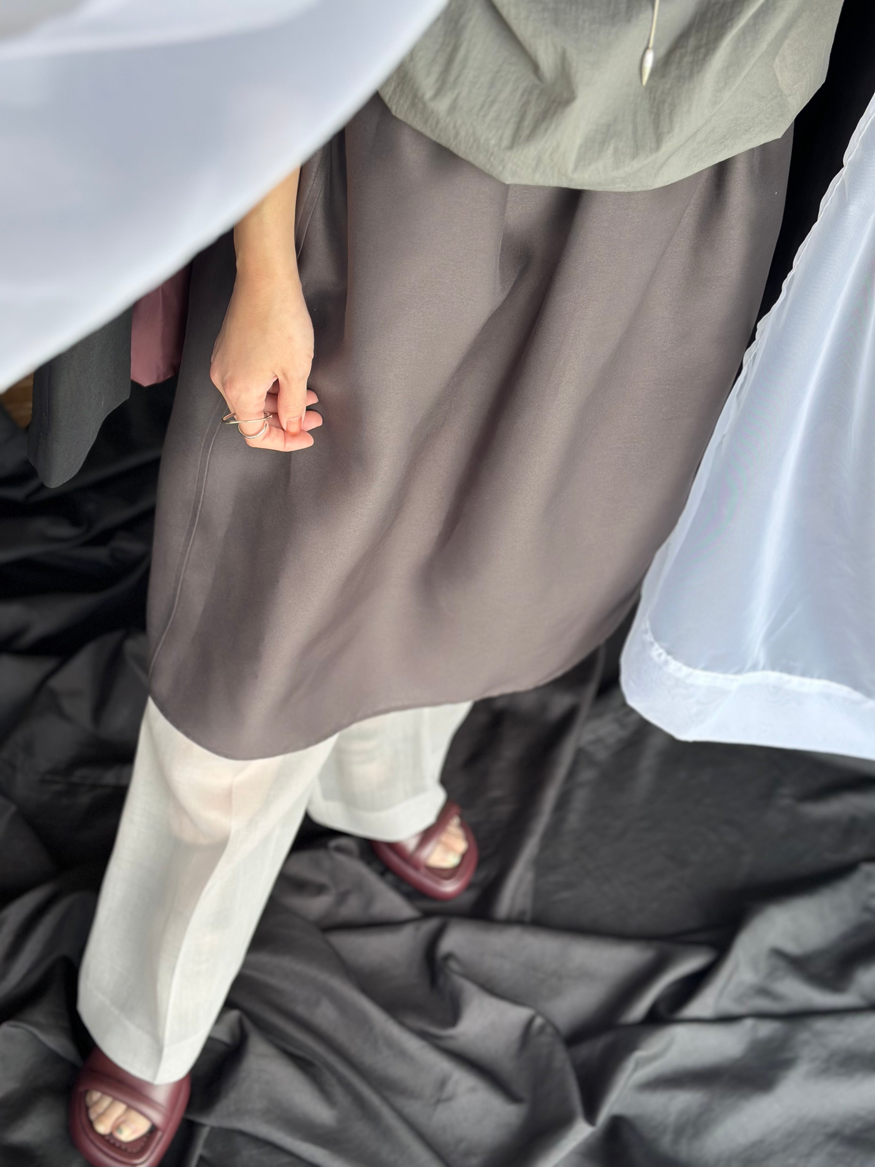 AMOMENTO SHIRRING ORGANZA SKIRT