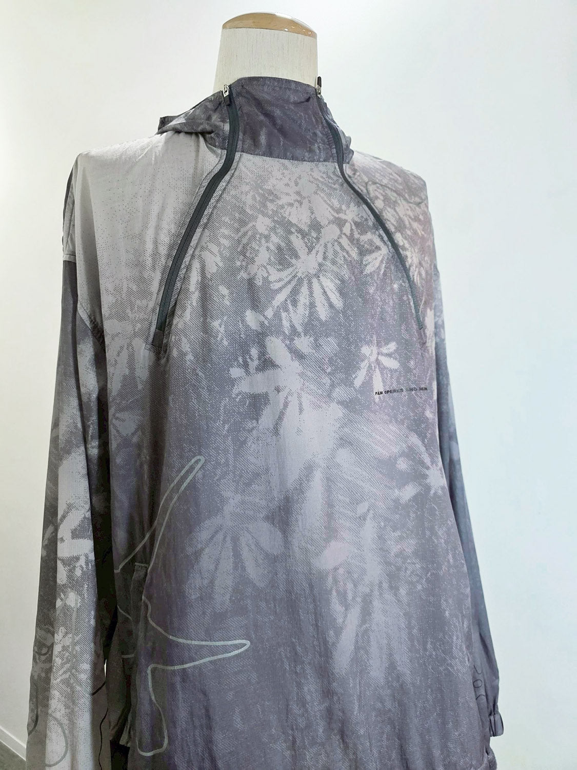 P.A.M ENTRACTE UROCHIN SPRAY JACKET