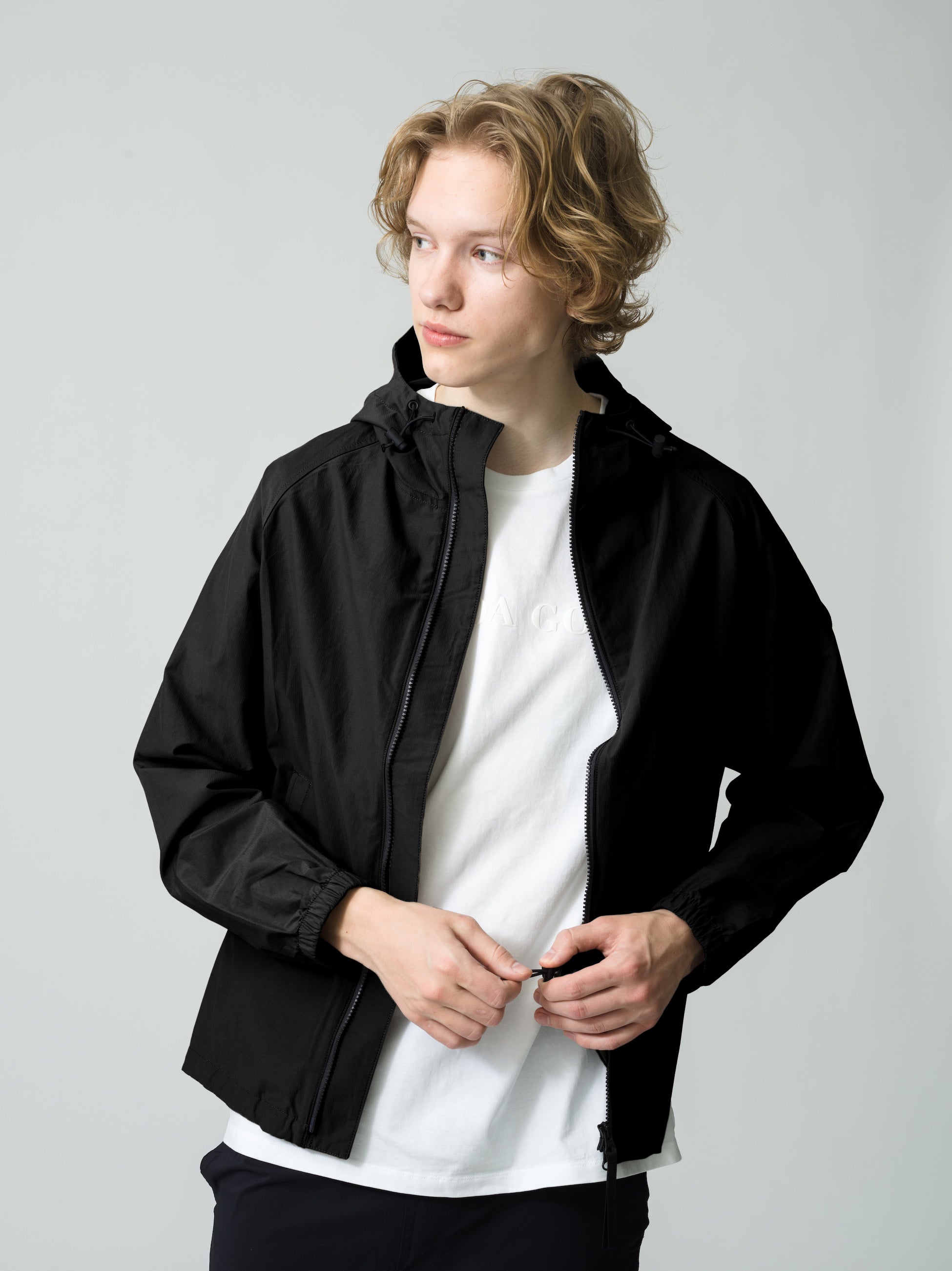 CANADA GOOSE 2469MBA Haynes Wind Full-Zip Hoody Black Label Fusion Fit