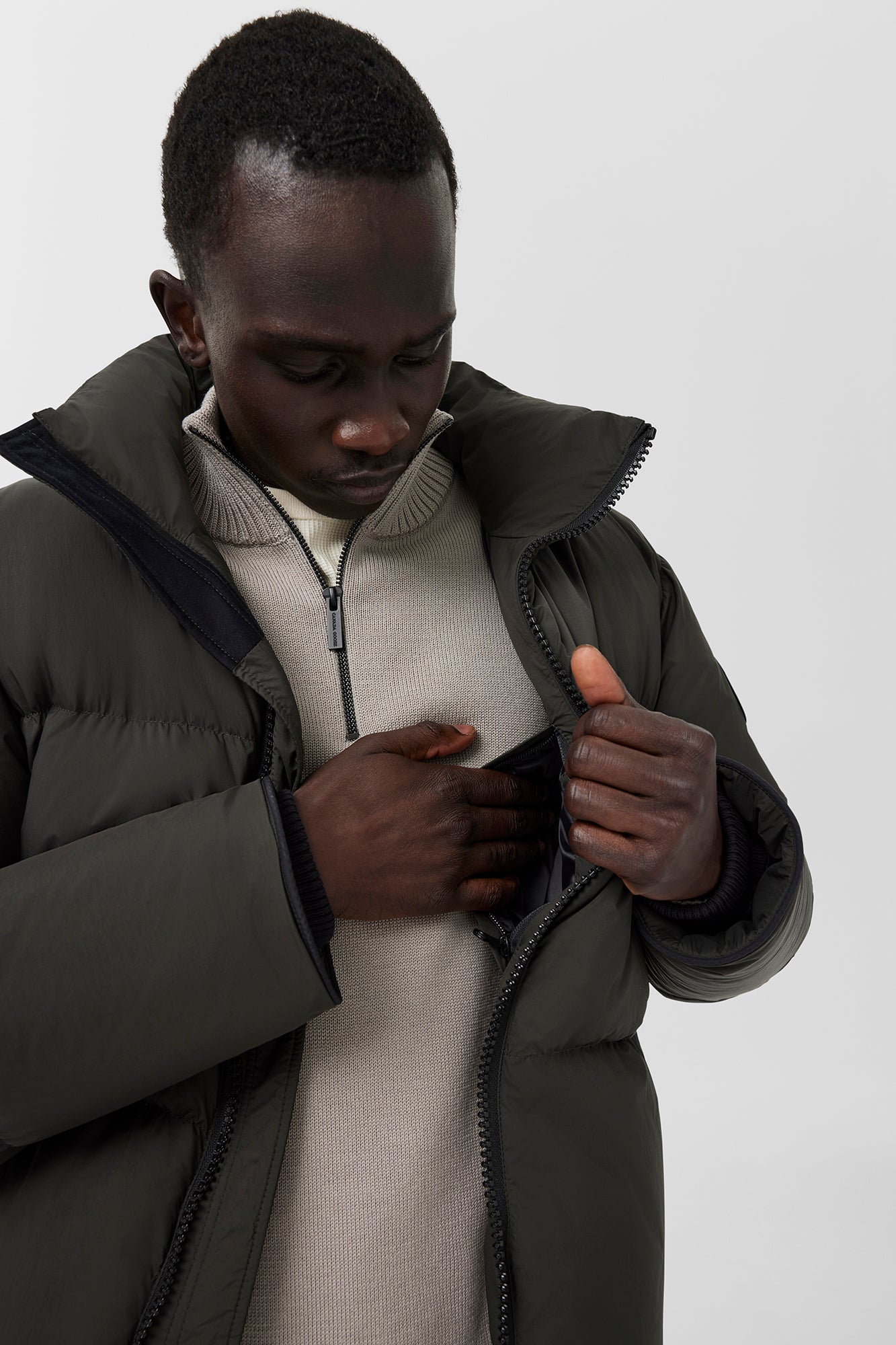 CANADA GOOSE 2802MB Lawrence Puffer Jacket Black Label