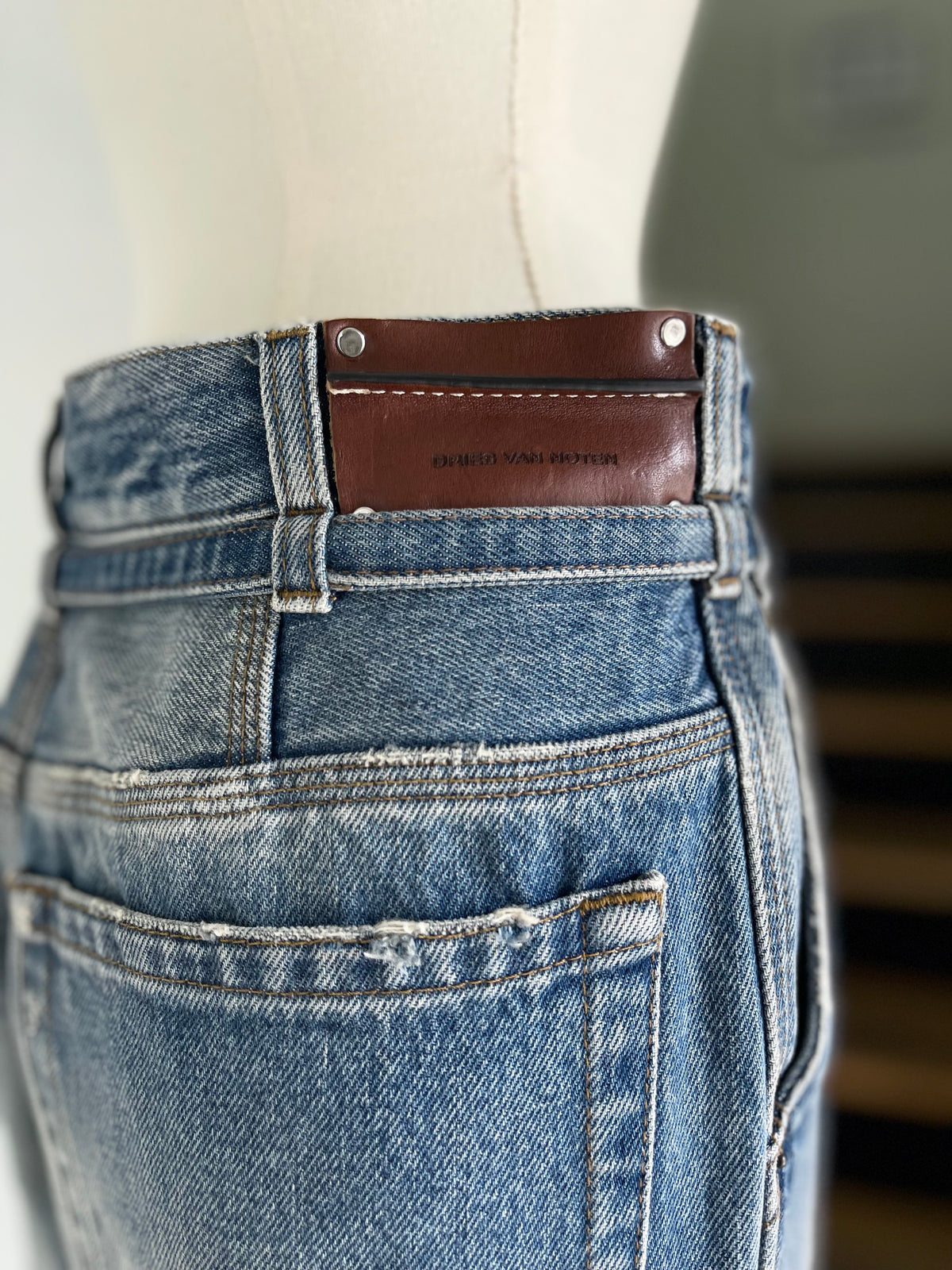 DRIES VAN NOTEN【262-010926】PIPPAZ 4414 W.W.DENIM PANTS