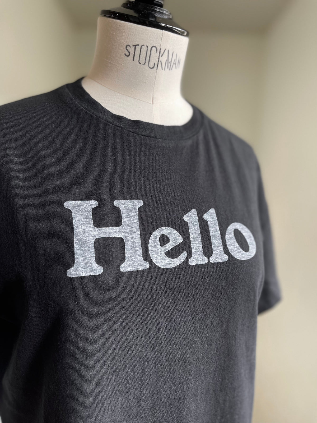 MADISONBLUE HELLO TEE
