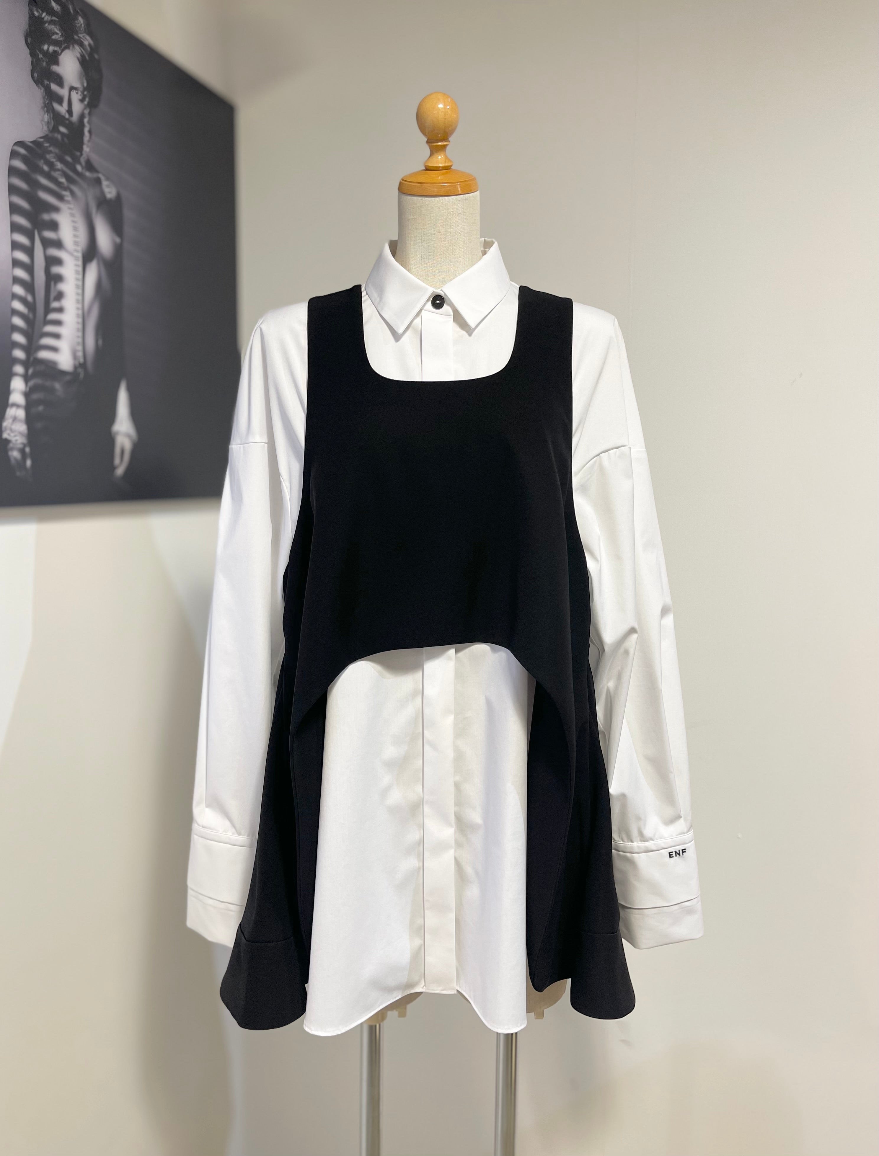 ENFOLD 2WAY FLARE VEST