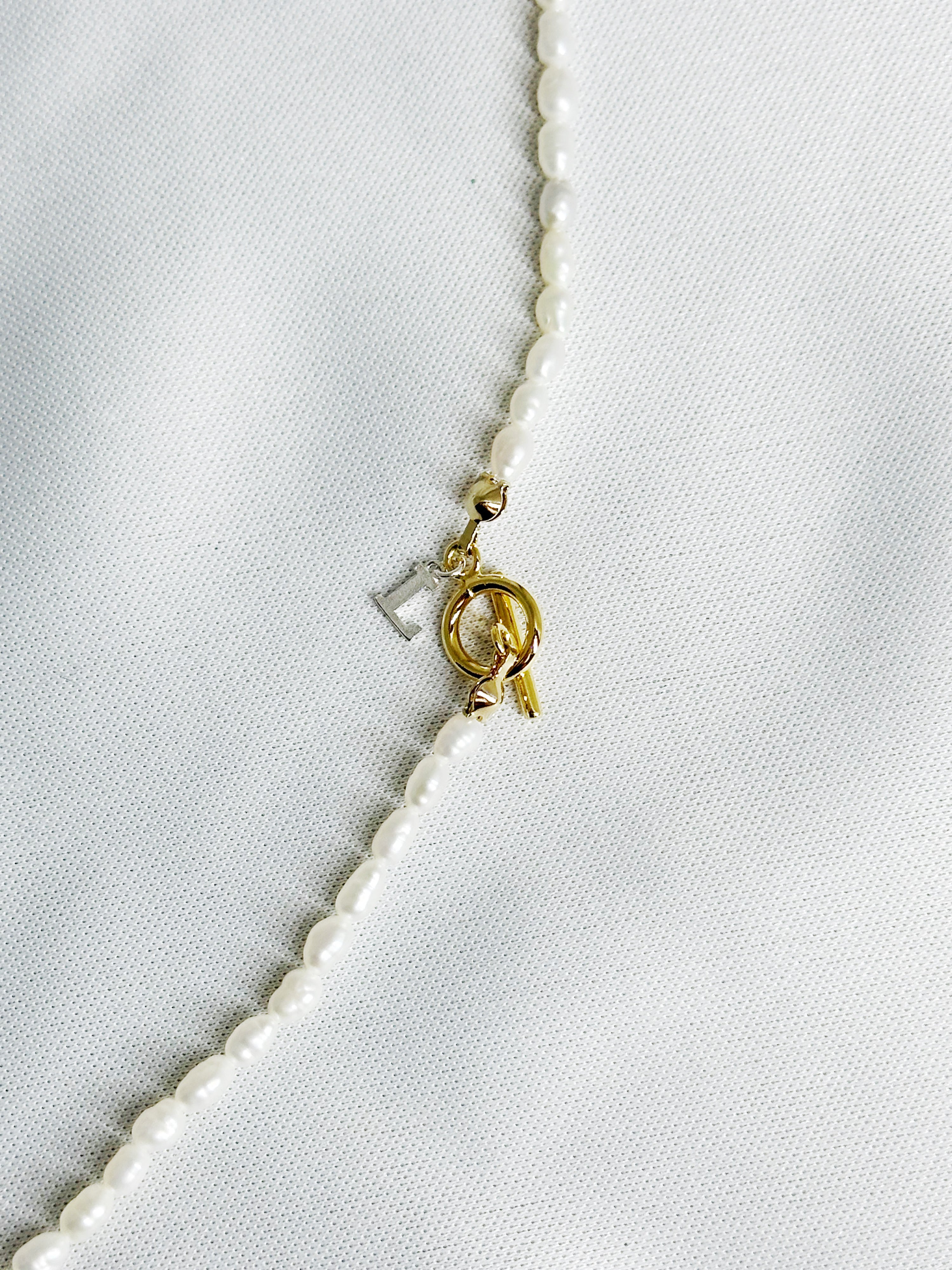 Lemme. L12306 Mist Pearl Necklace Gold
