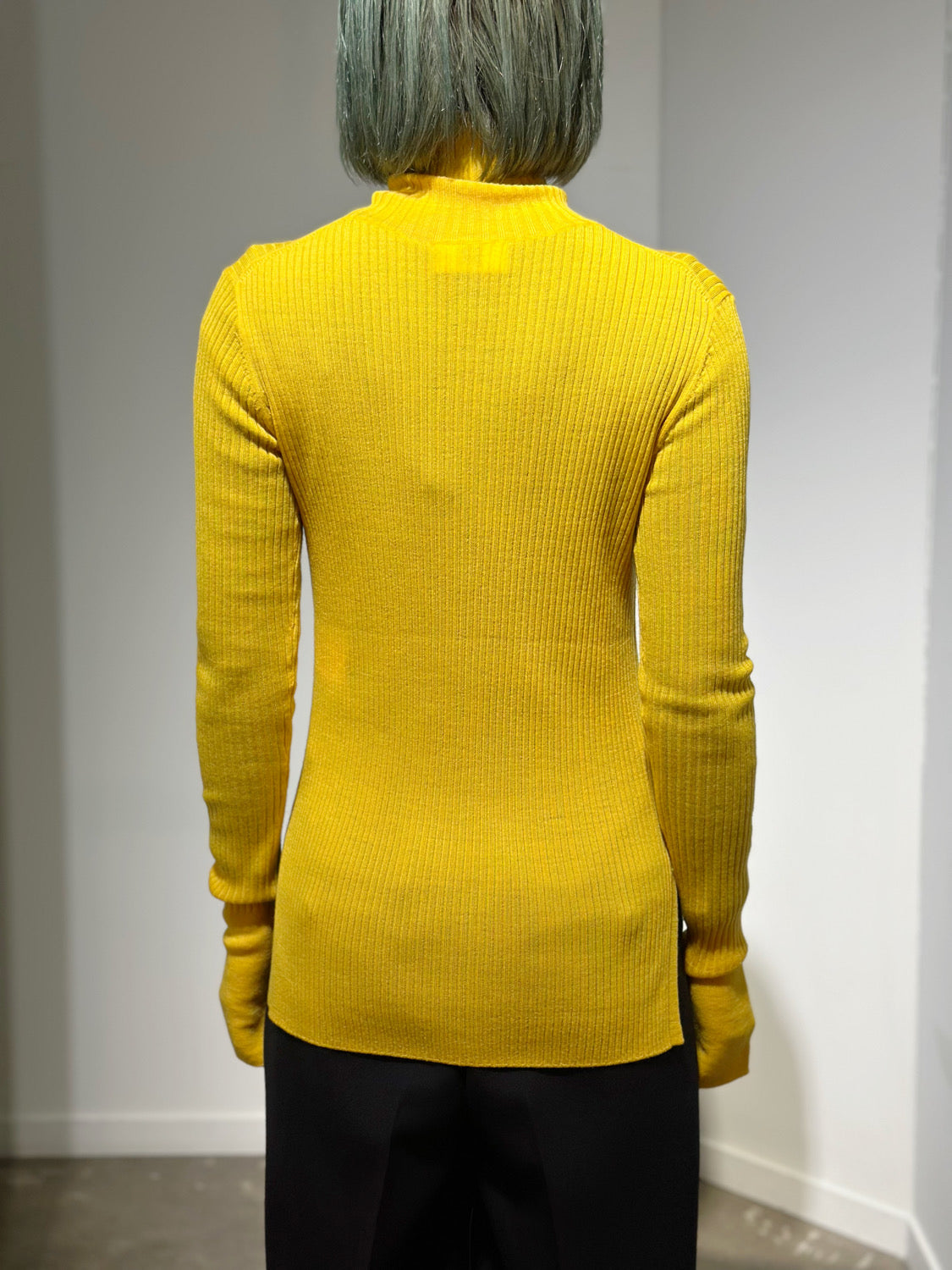 någonstans high-neck long-sleeves