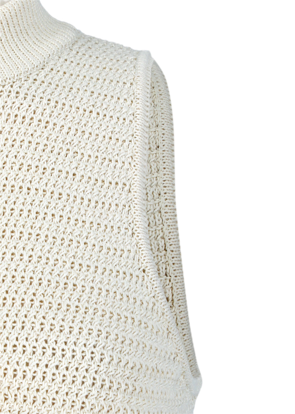 AMOMENTO CROCHET KNIT VEST