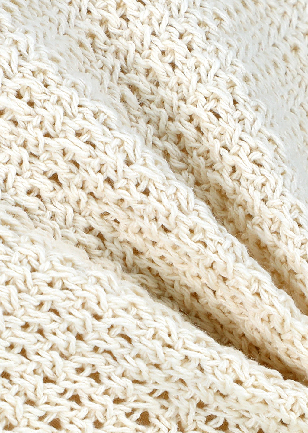 AMOMENTO CROCHET KNIT VEST