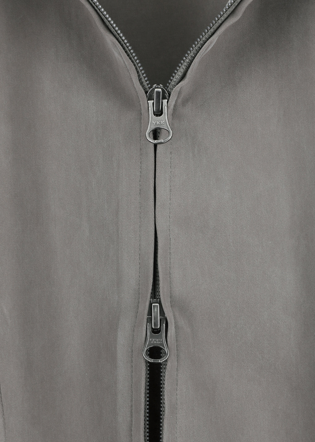 AMOMENTO CUPRO HOOD ZIP UP JUMPER