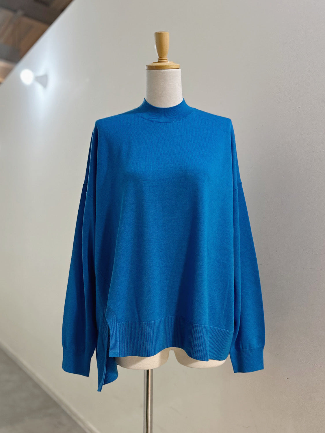 ENFOLD U-SLIT BOX PULLOVER