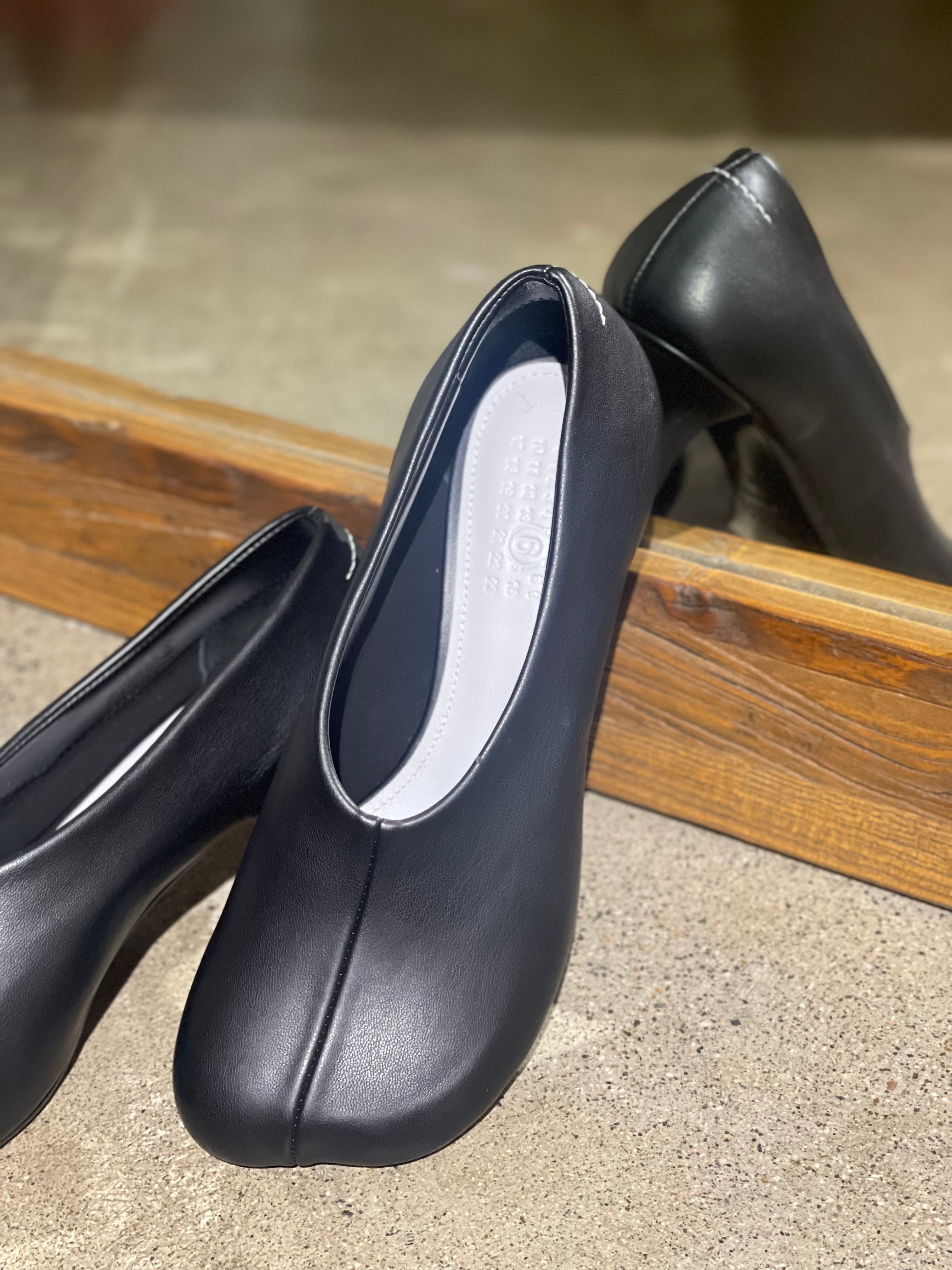 MM⑥ S59WL0103 COURT SHOE