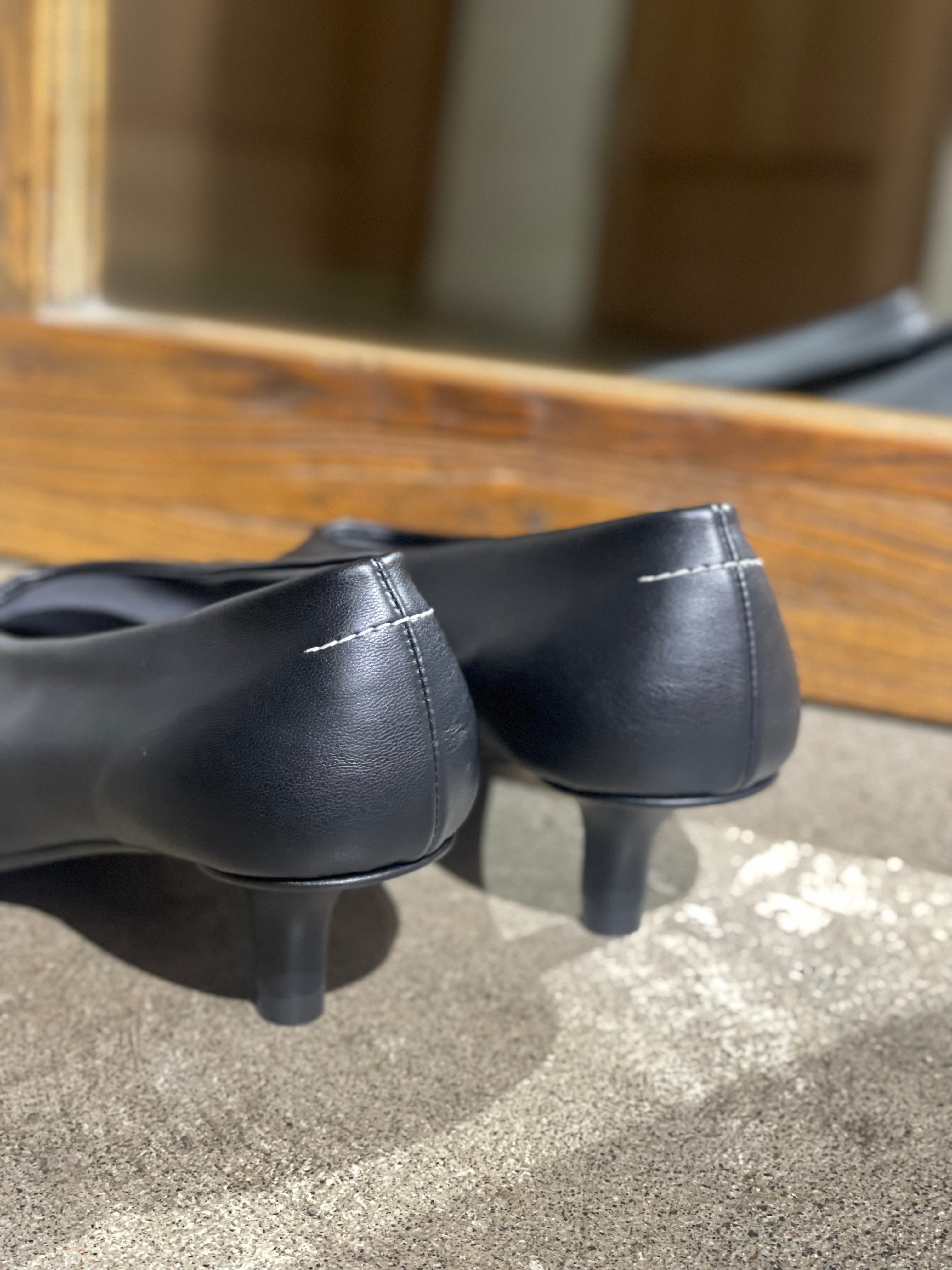 MM⑥ S59WL0103 COURT SHOE