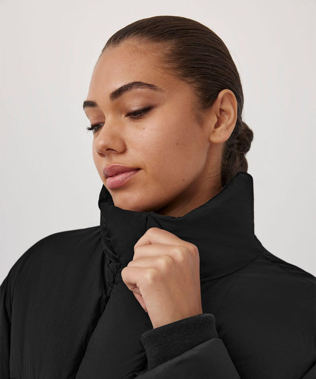 CANADA GOOSE 2620WB Junction Cropped Puffer Black Label