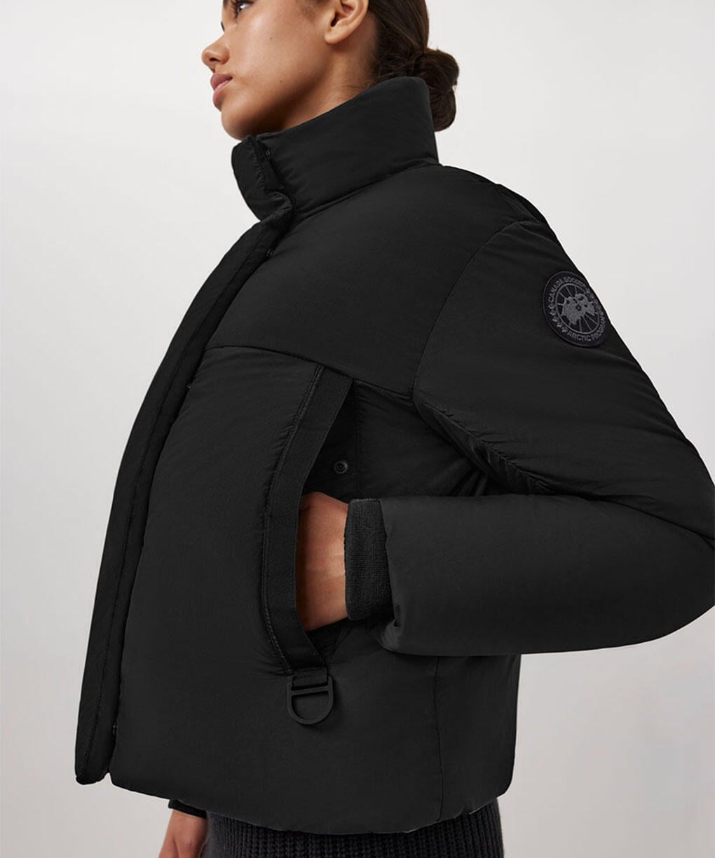 CANADA GOOSE 2620WB Junction Cropped Puffer Black Label