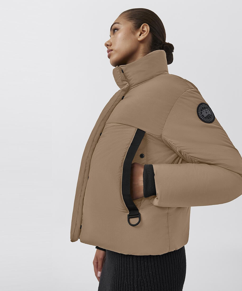 CANADA GOOSE 2620WB Junction Cropped Puffer Black Label