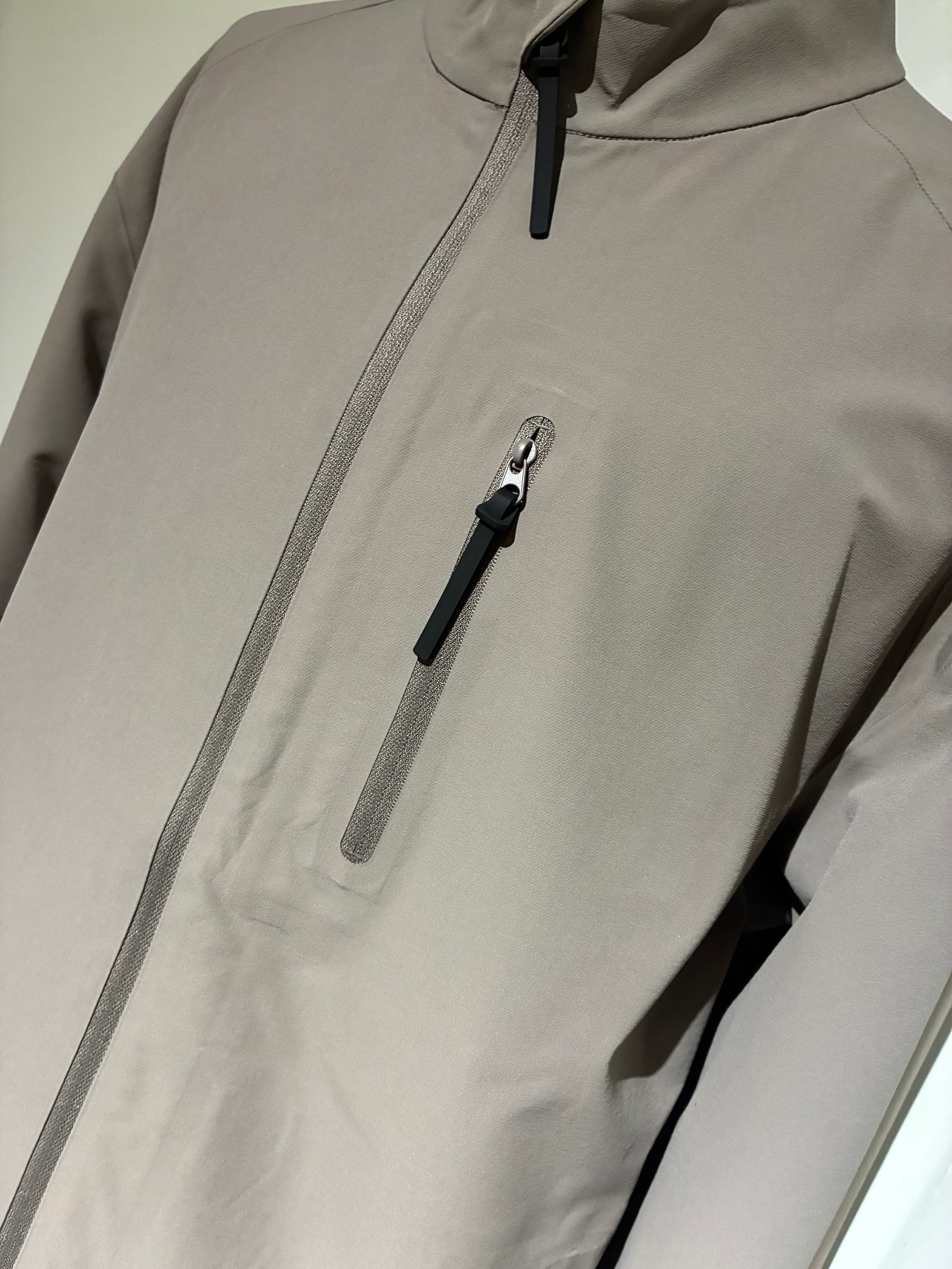 HIKING PATROL EDGE LT SOFTSHELL TECHNICAL JACKET