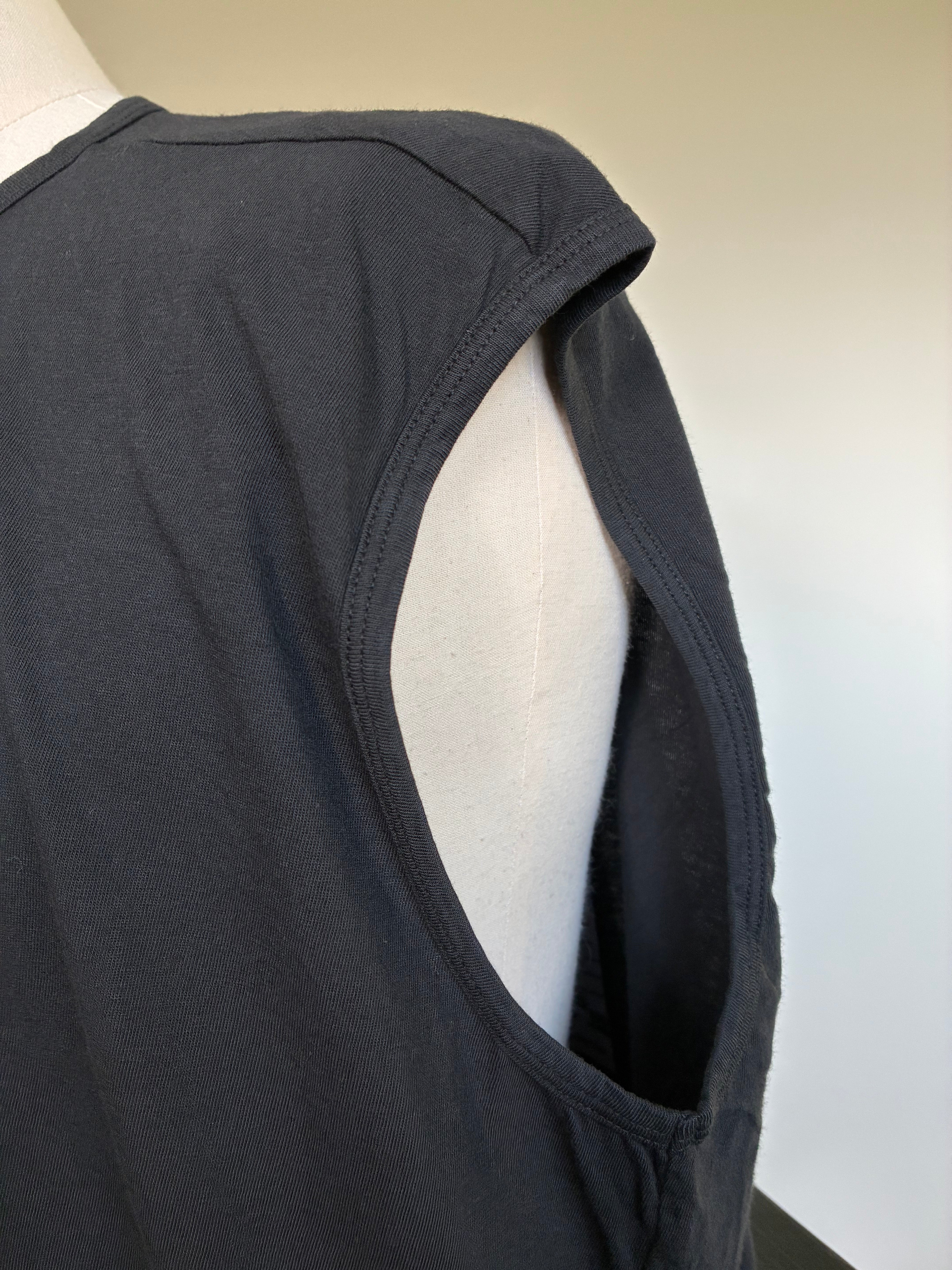 GABRIELA COLL GARMENTS NO.33 ORGANIC COTTON SLEEVELESS T-SHIRT