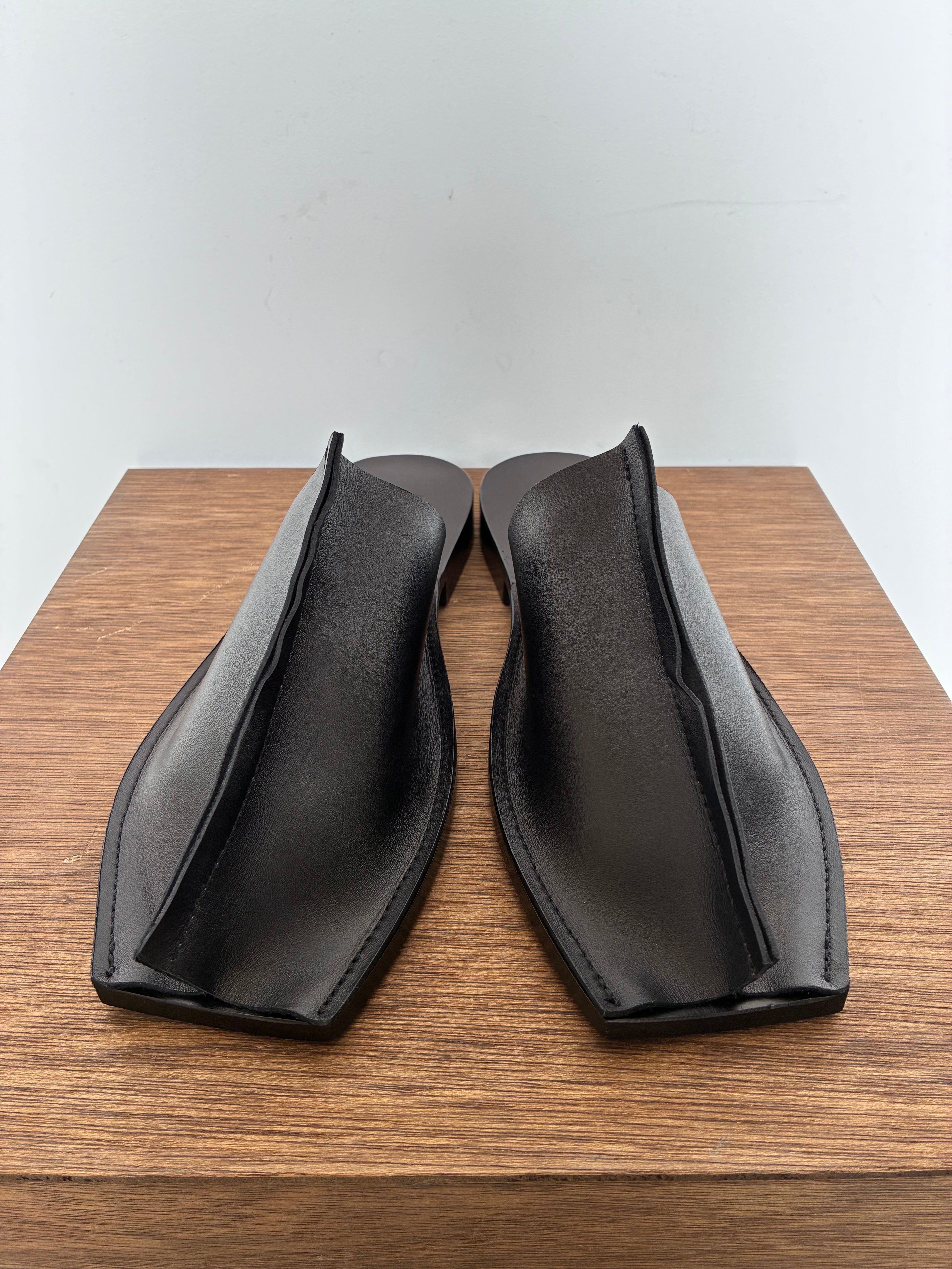 GABRIELA COLL GARMENTS NO.7 LEATHER OPEN TOE BABOUCHE