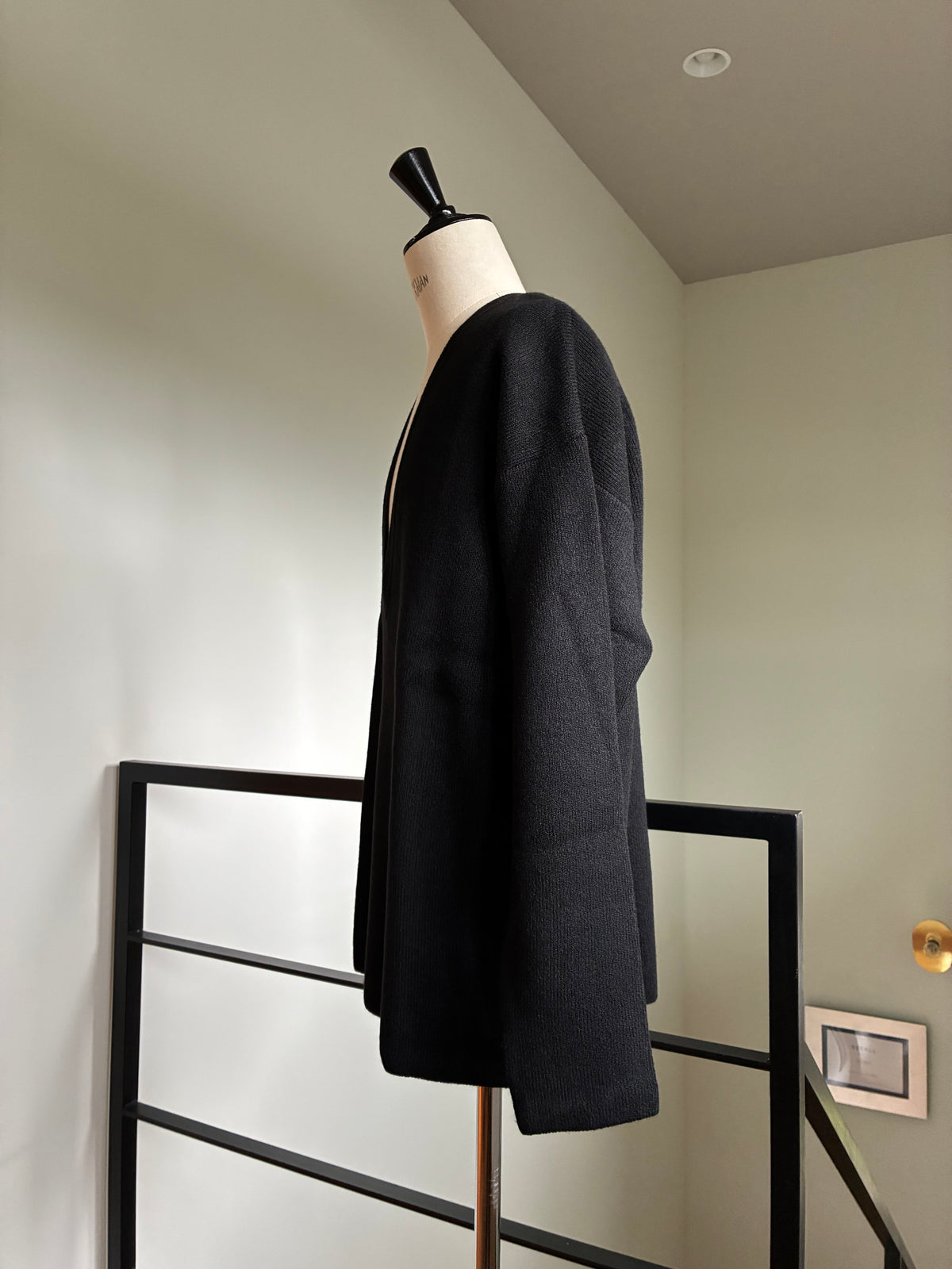 SEEALL SAU51 KJ685S DEEP V SWEATER