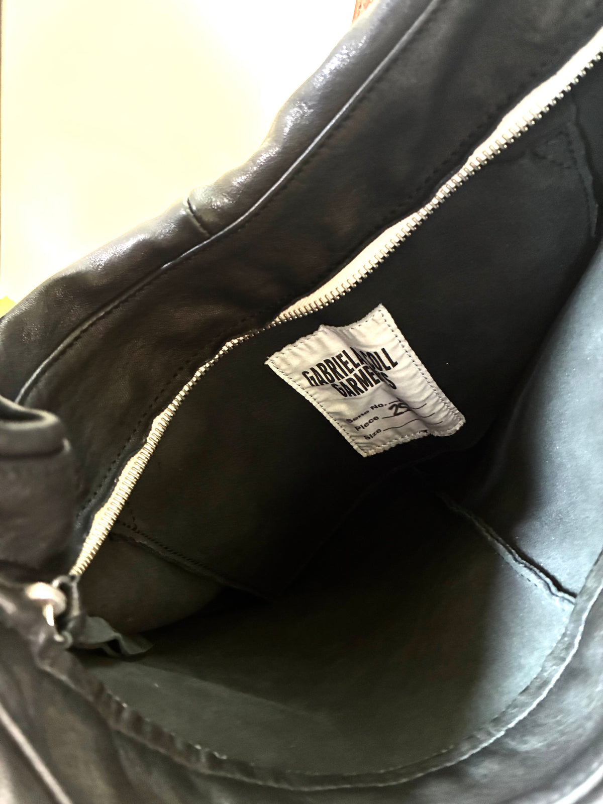 GABRIELA COLL GARMENTS S19 NO.250 LEATHER CROSSED BAG