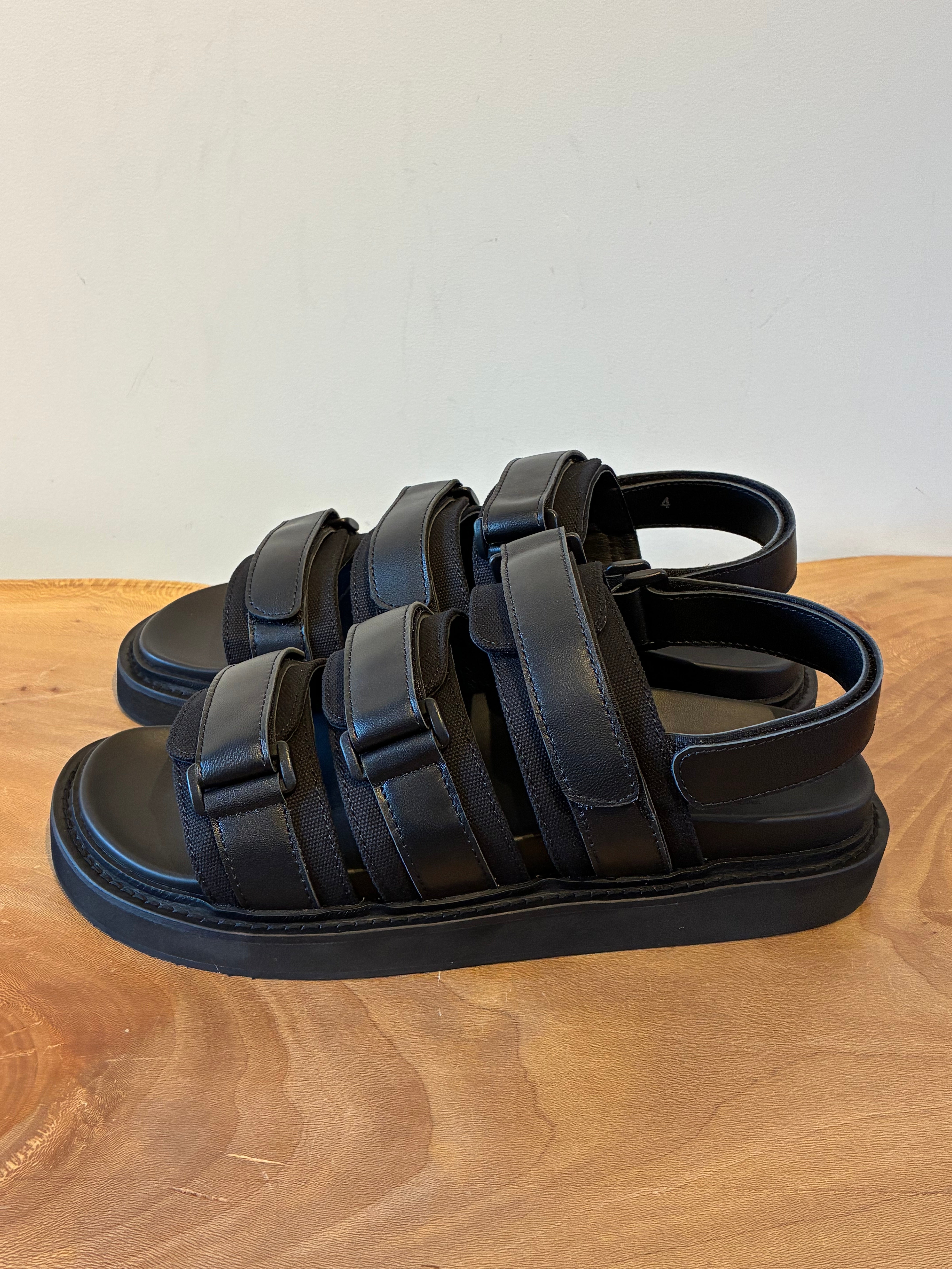yohji yamamoto HP-E05-779-2 SHEEP/C CANVAS FOOTBED SANDAL