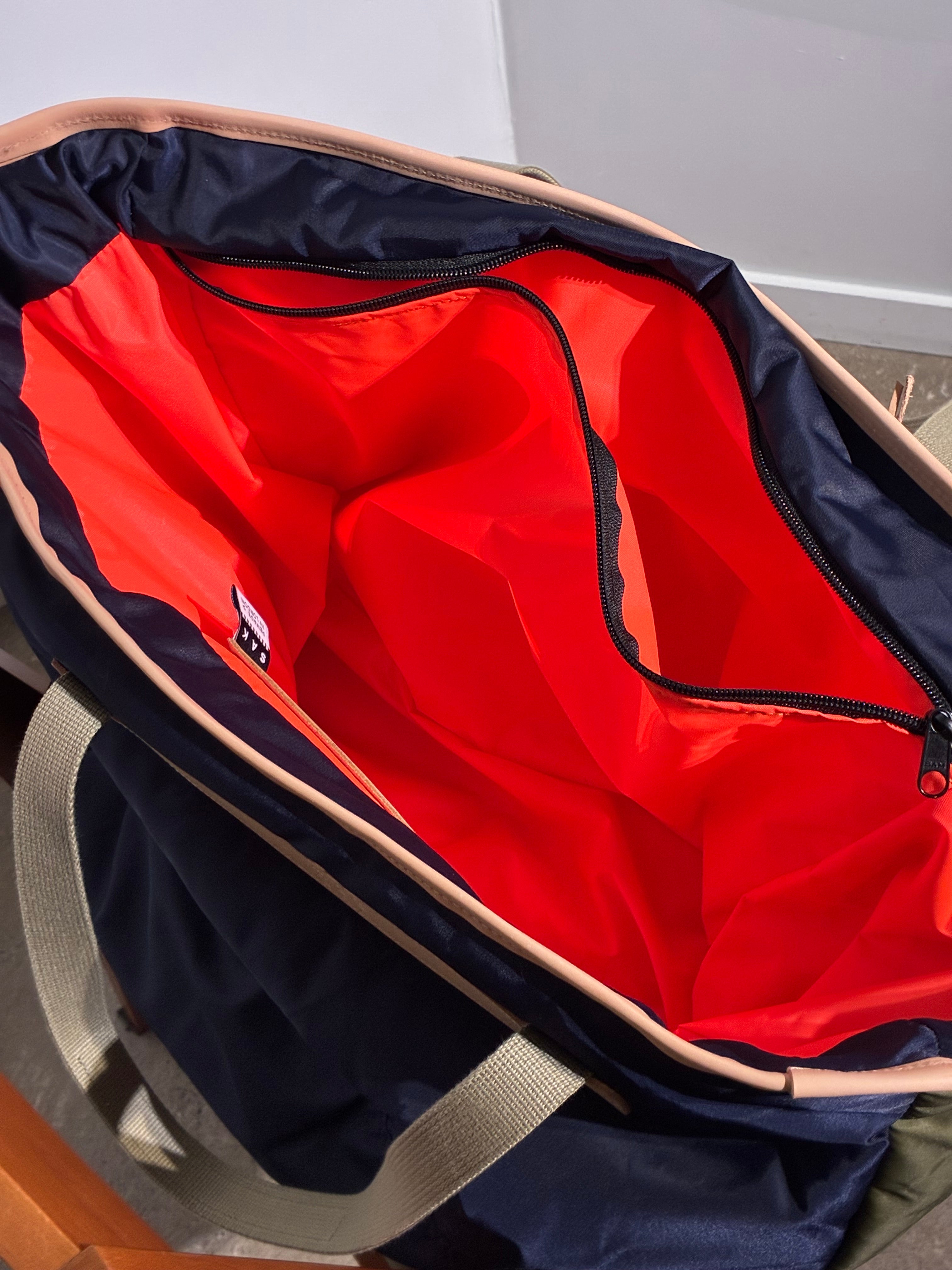 MINNESSAK MS24009 TOTE Large