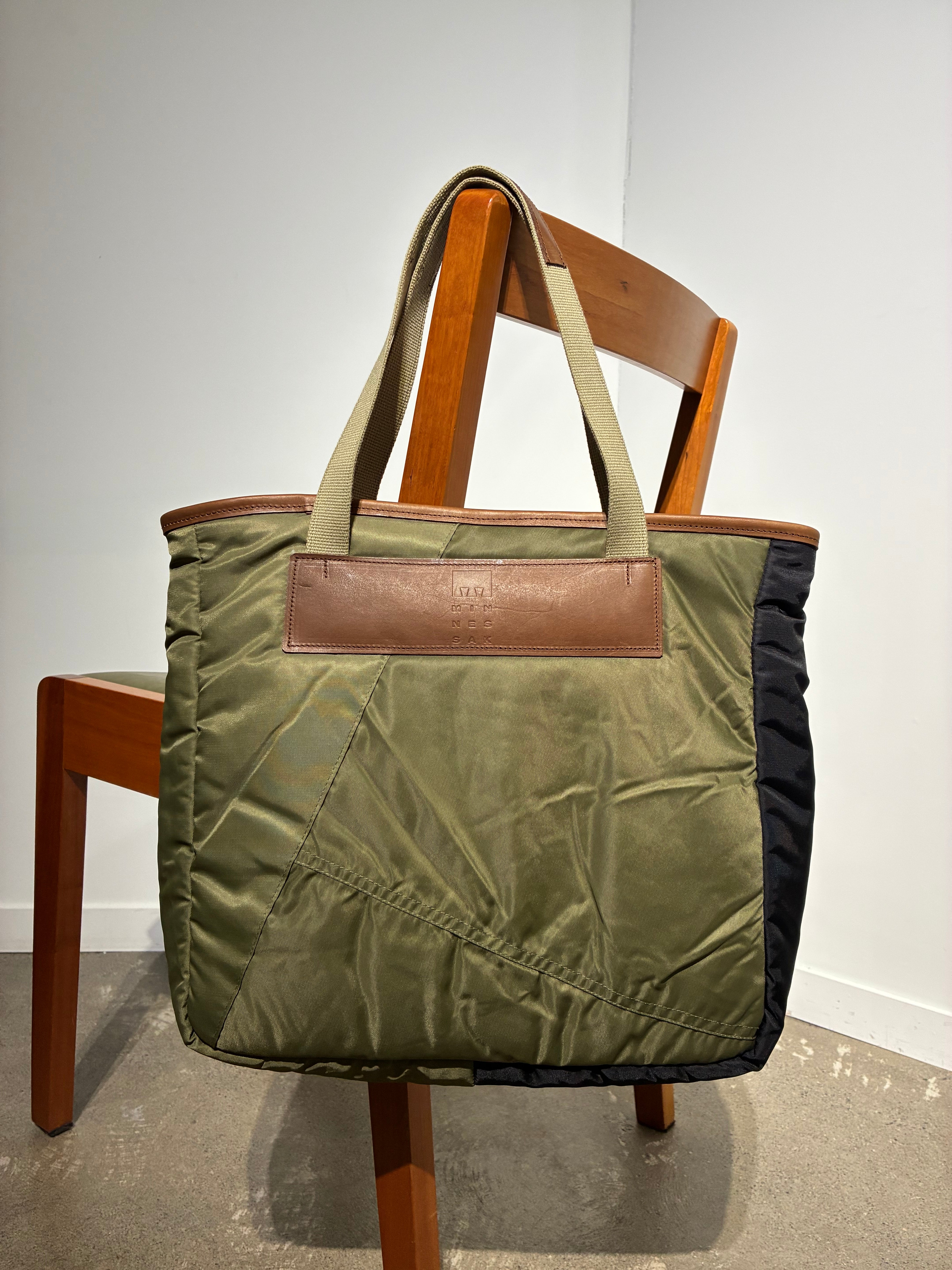MINNESSAK MS24007 Tote(medium)