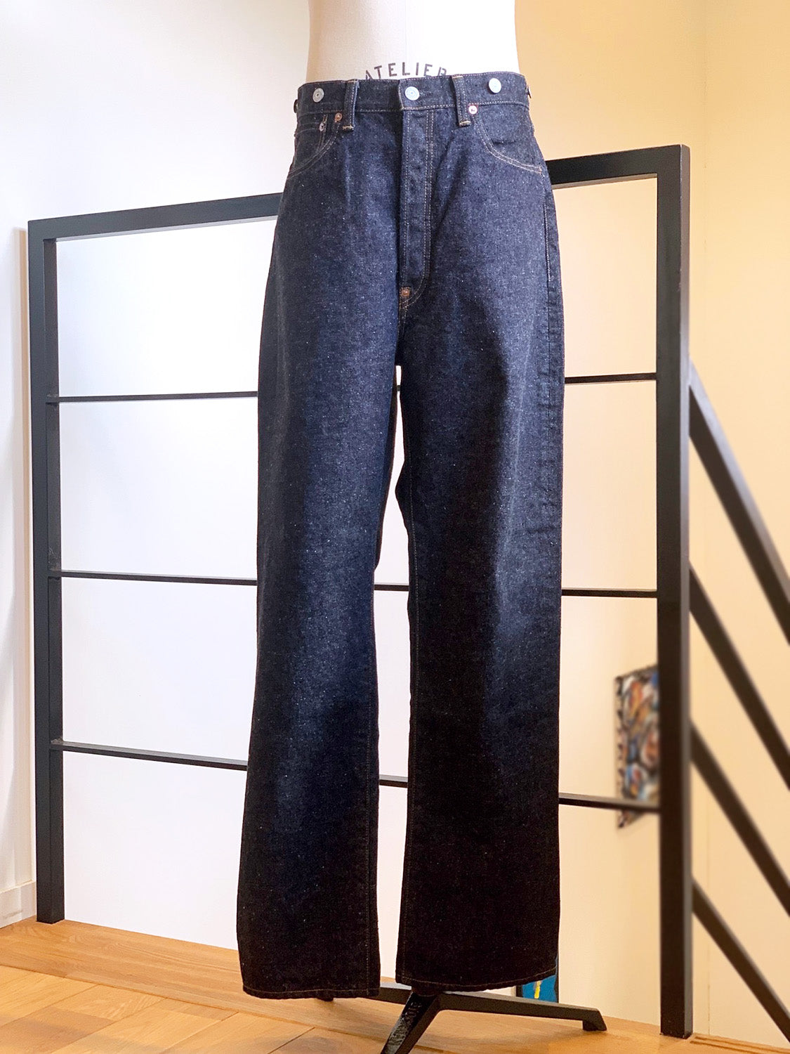 NEW MANUAL #002 1942 LV JEANS
