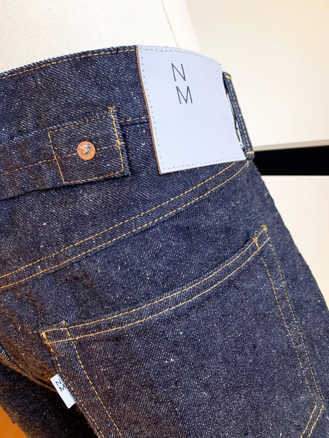NEW MANUAL #002 1942 LV JEANS
