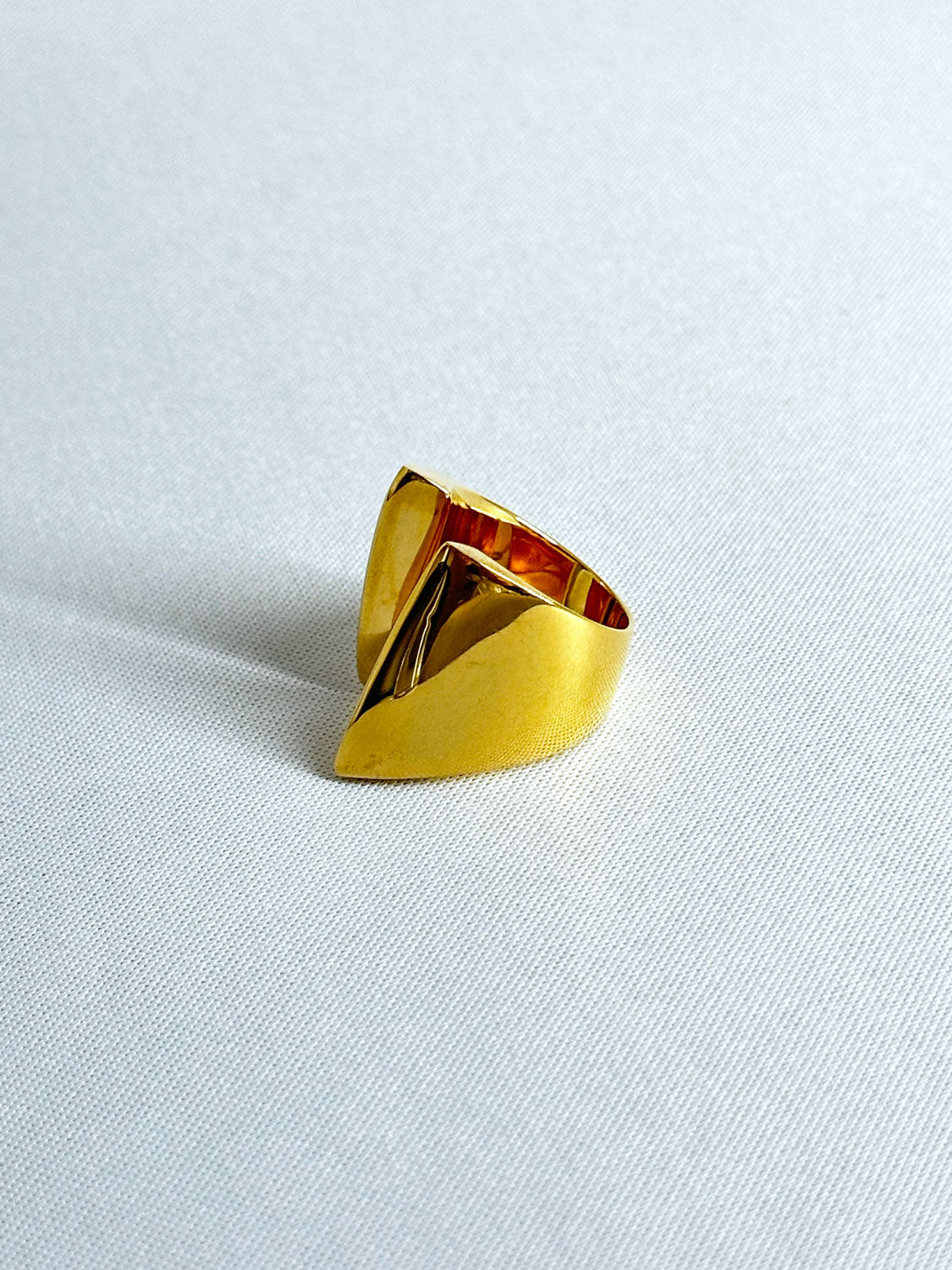 Lemme. L10202 Crevasse Ring