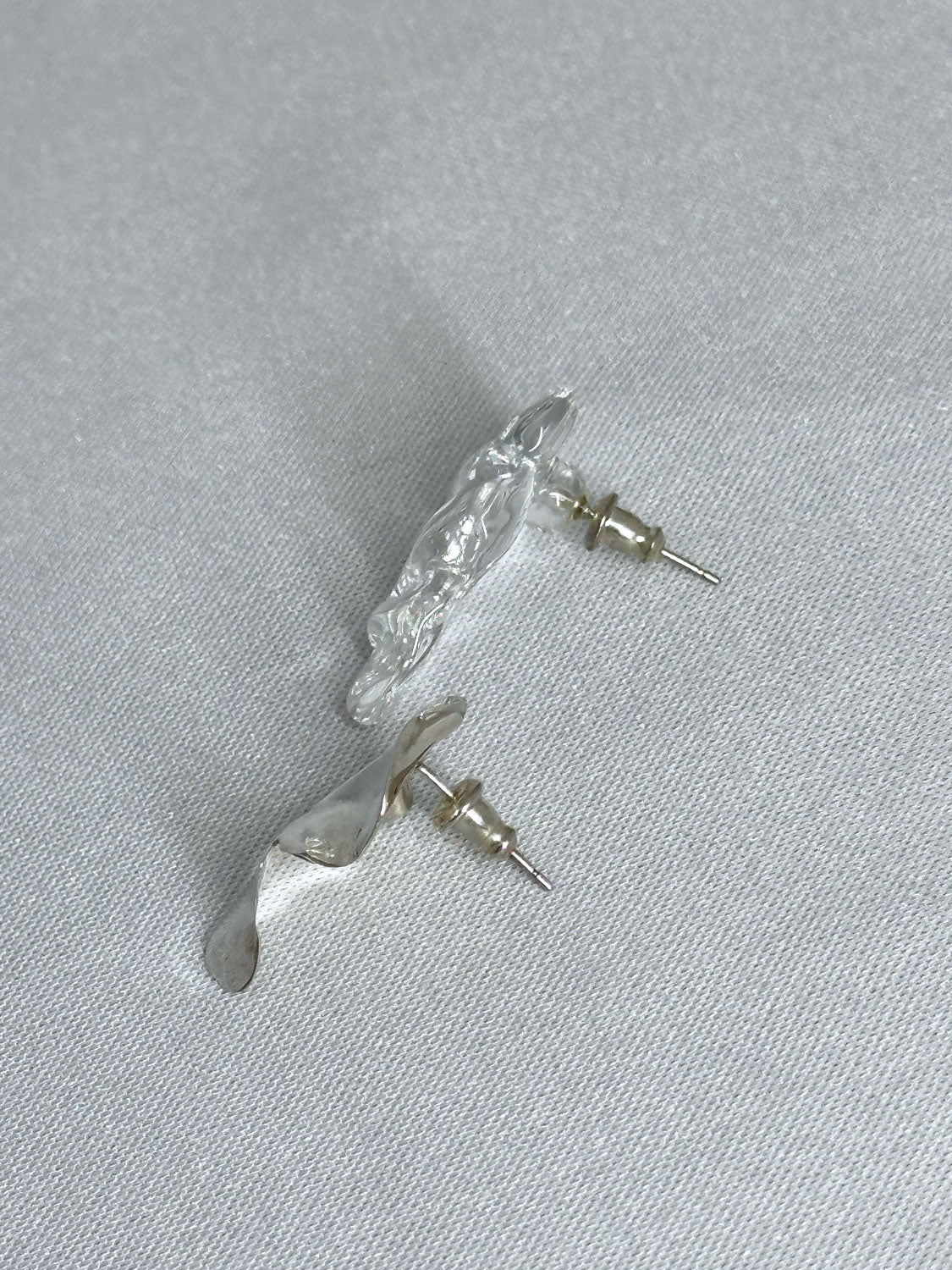 Lemme. L9104 Refraction Earrings