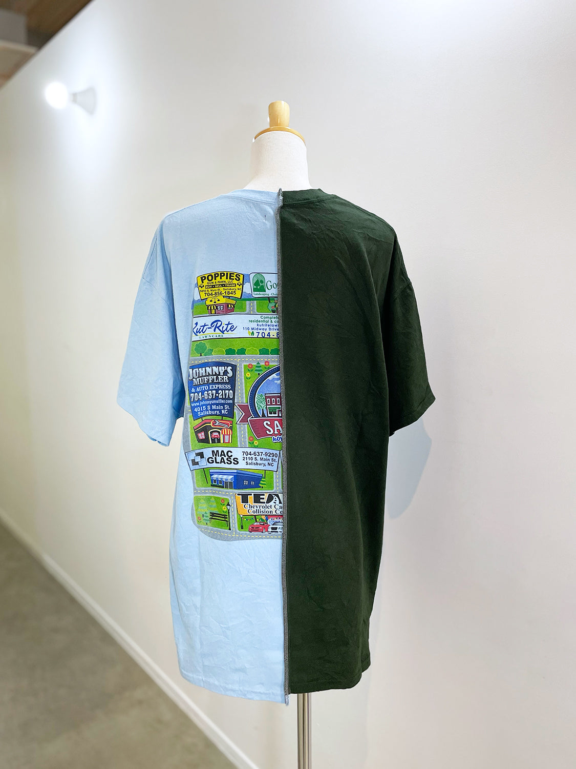 QUIITO HALF LOGO TEE