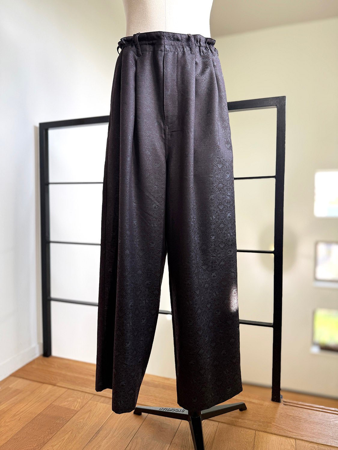 nonnotte N-26S-008 2-TUCK Draw Cord Wide Trousers