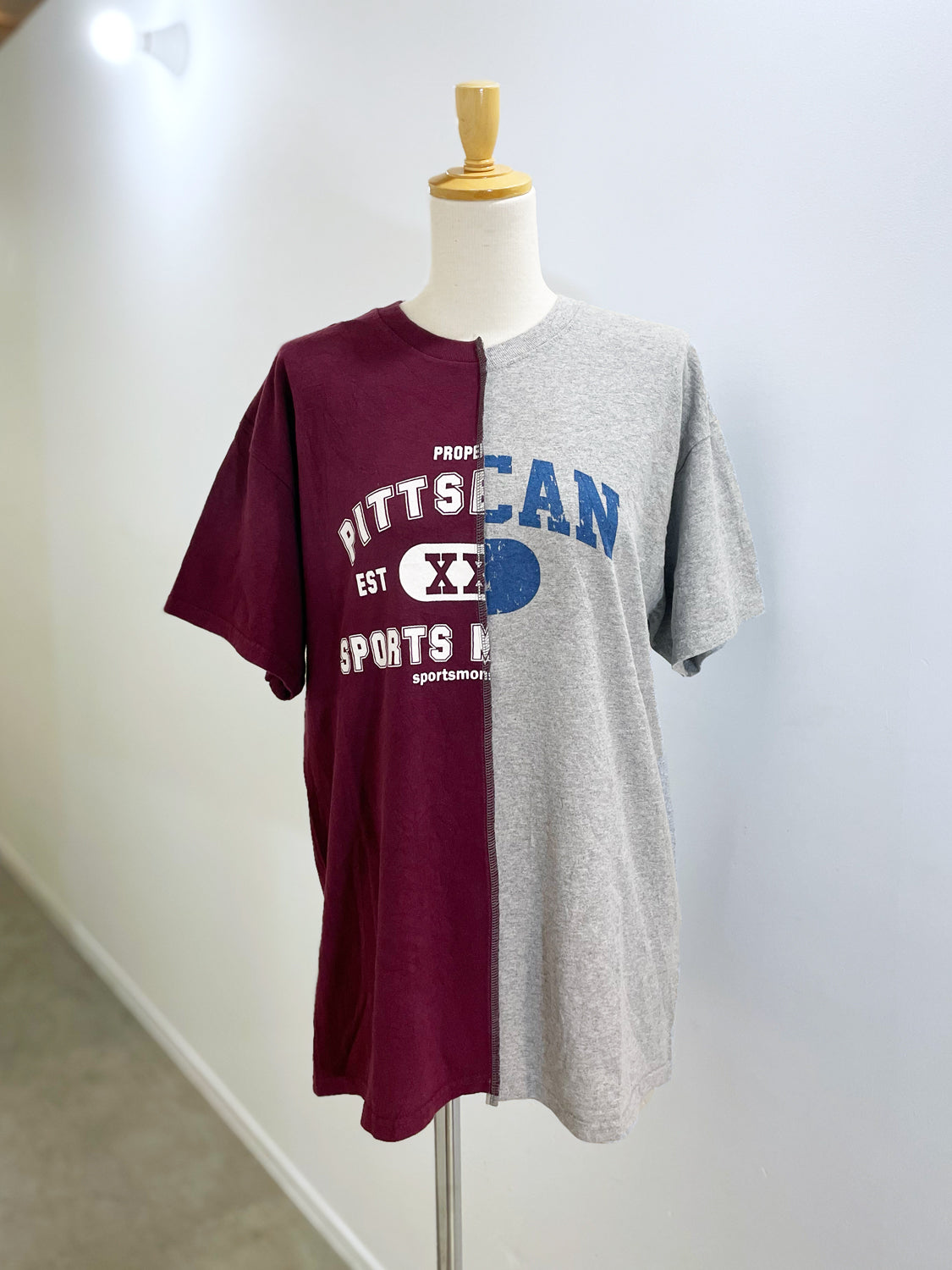 QUIITO HALF LOGO TEE