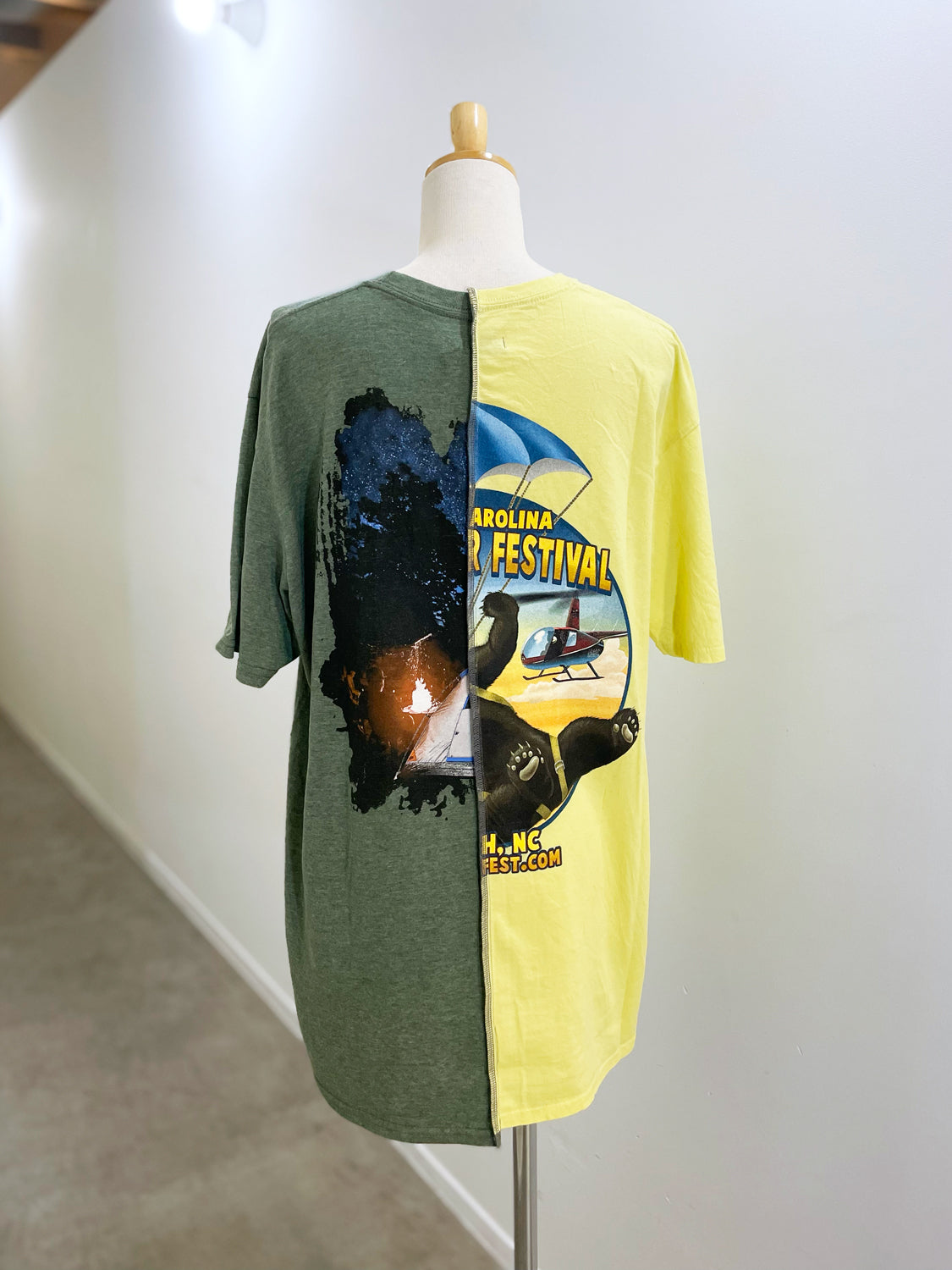QUIITO HALF LOGO TEE