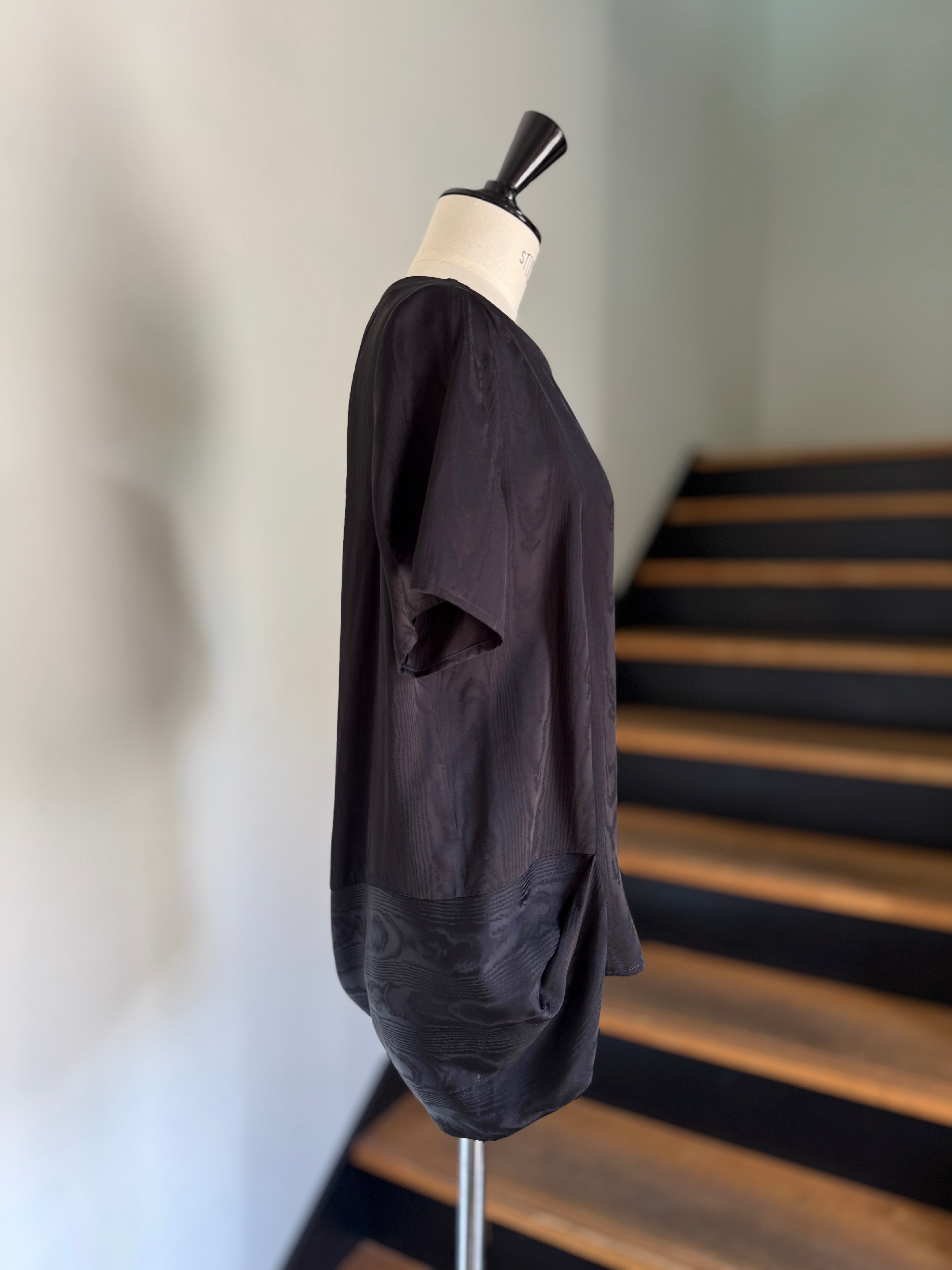 DRIES VAN NOTEN【262-130707】CARESSA 4024 W.W.TOP