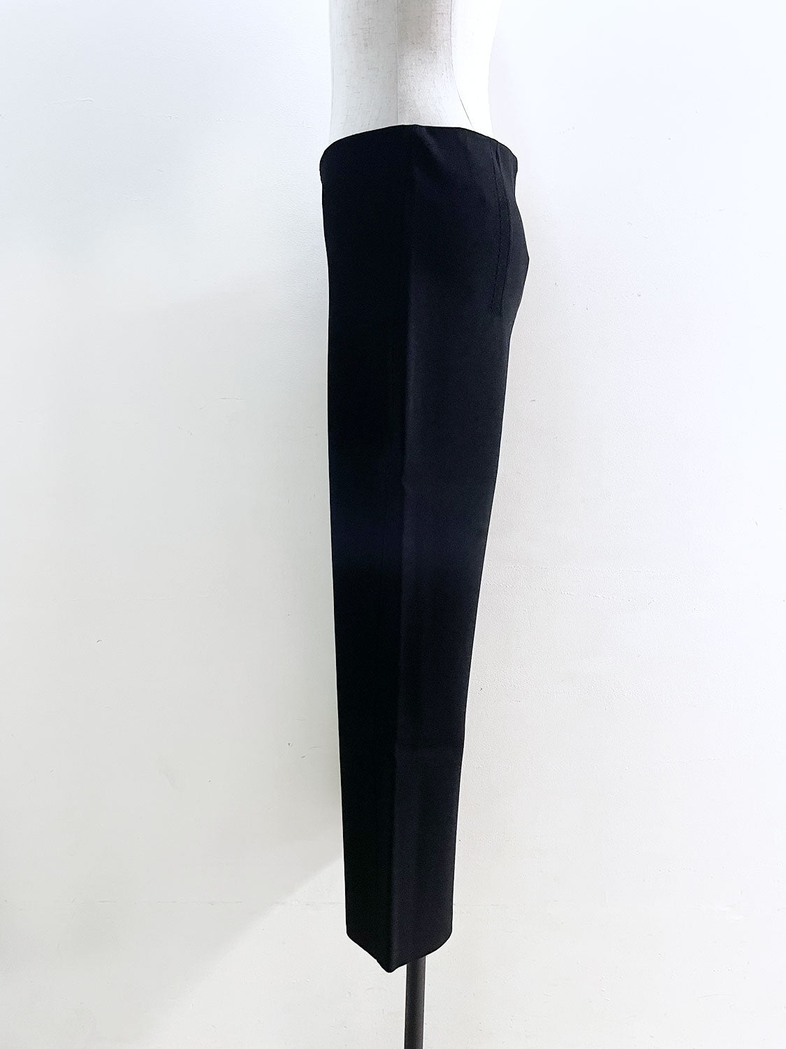 AMOMENTO KNIT CAPRI PANTS