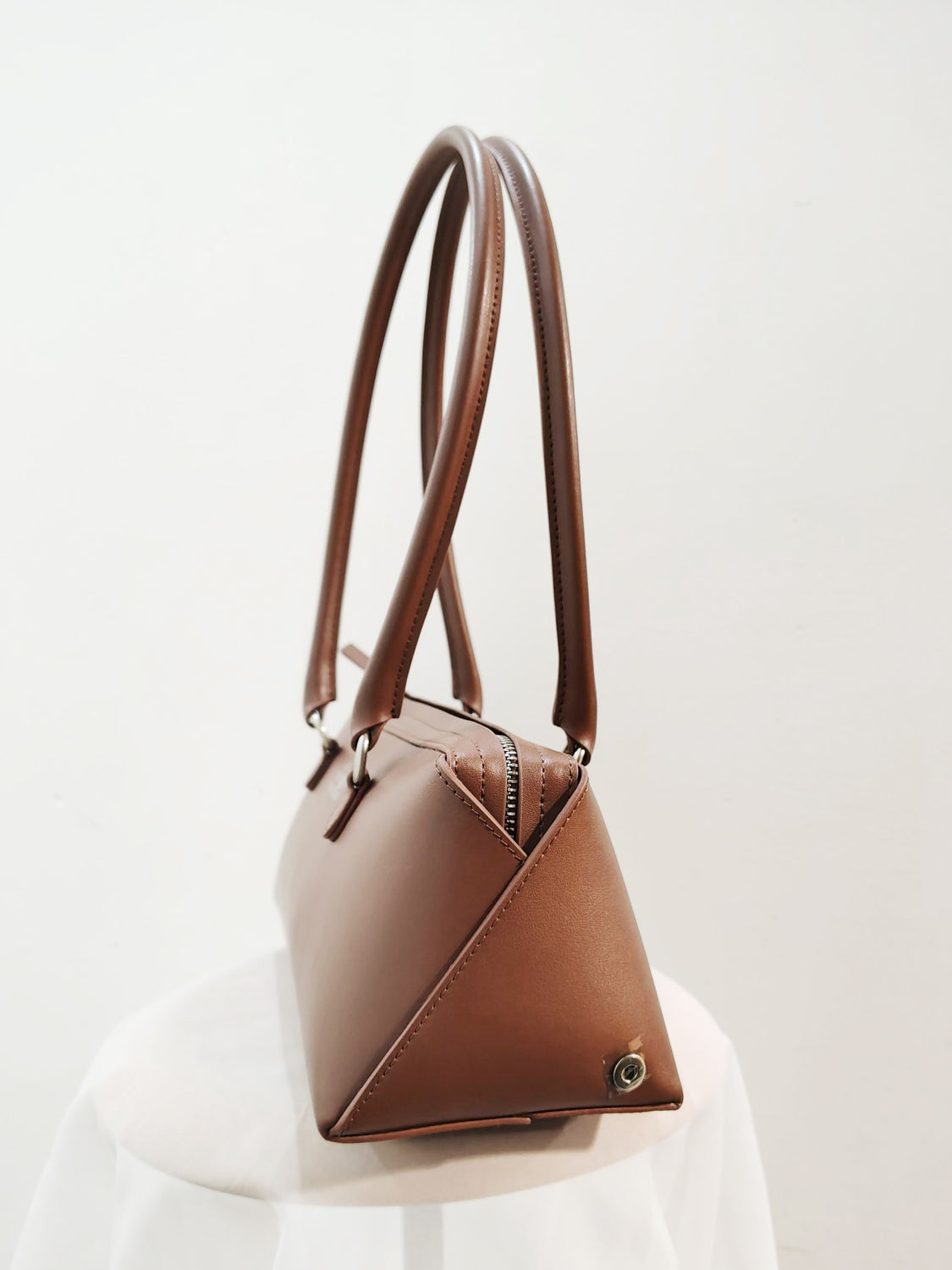 MM⑥ SB6ZH0040 NEW BAULETTO J MEDIUM BAG