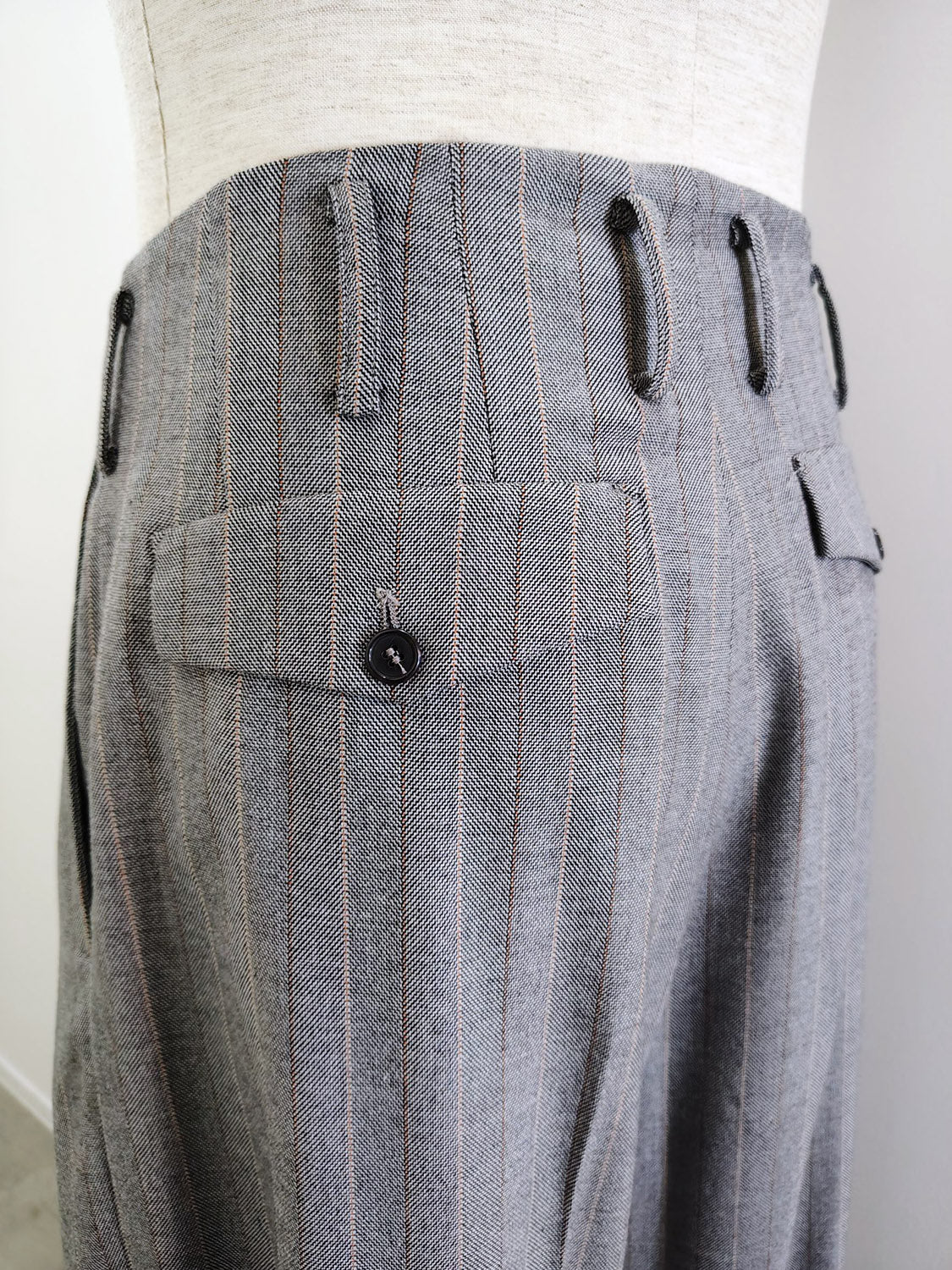 HED MAYNER HMMD30073A PINSTRIPE PANTS