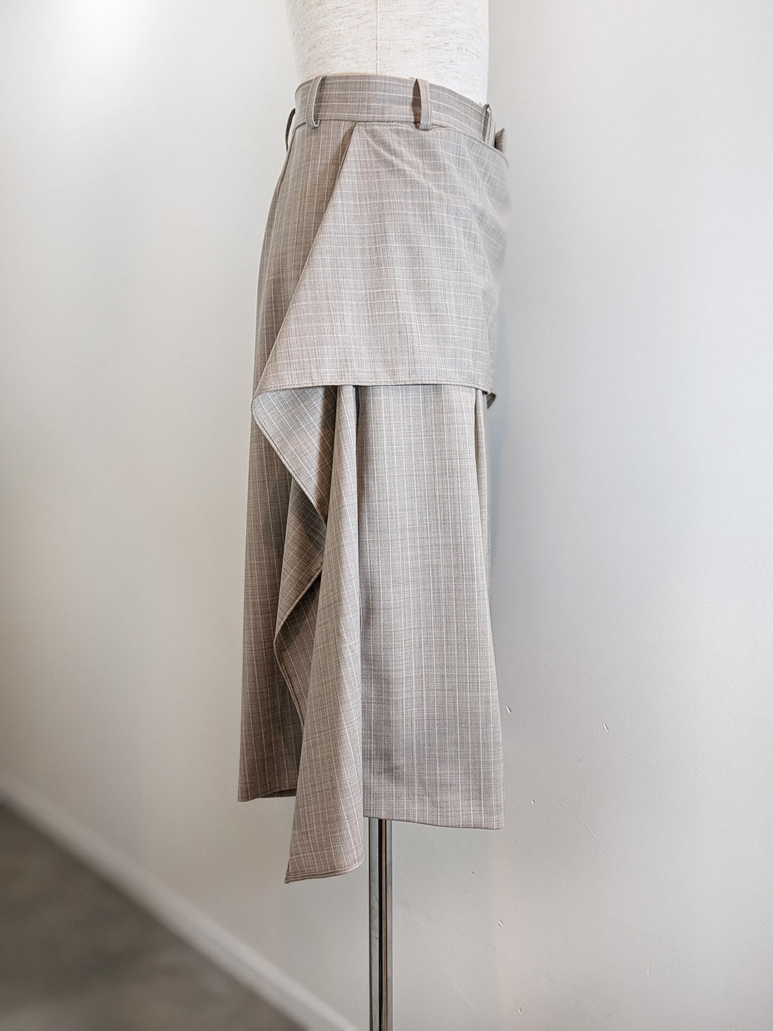 HED MAYNER PIN STRIPED WOOL STRETCH SPT