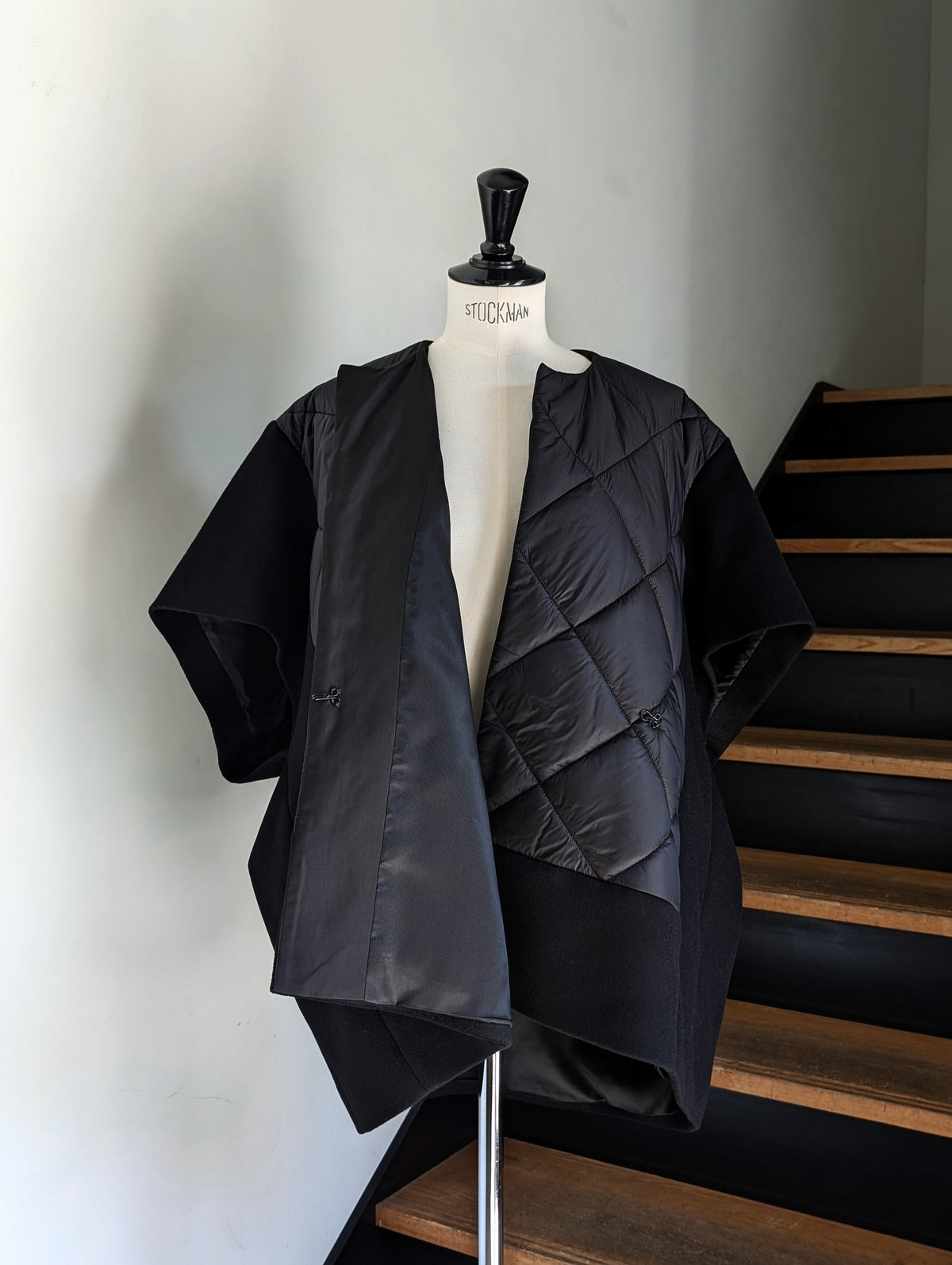 LUTZ HUELLE ARMOUR VEST
