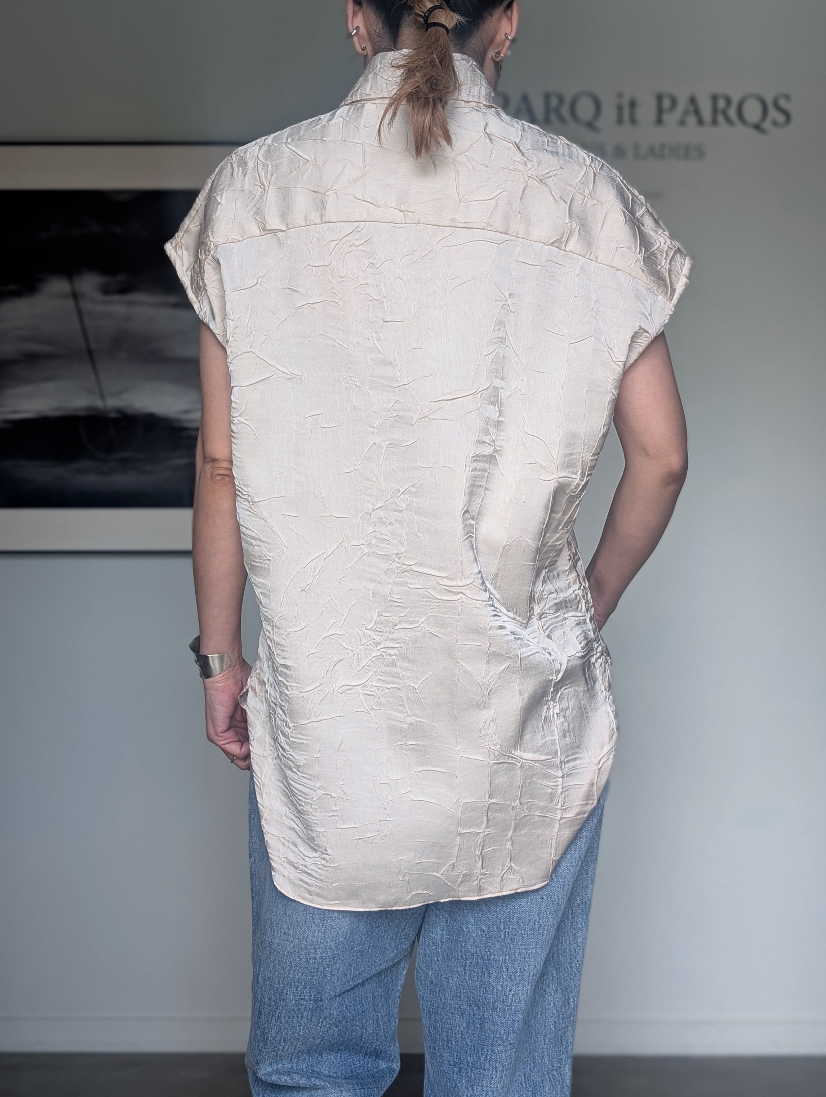MADISONBLUE J.BRADLEY SLEEVELESS SHIRT SATIN