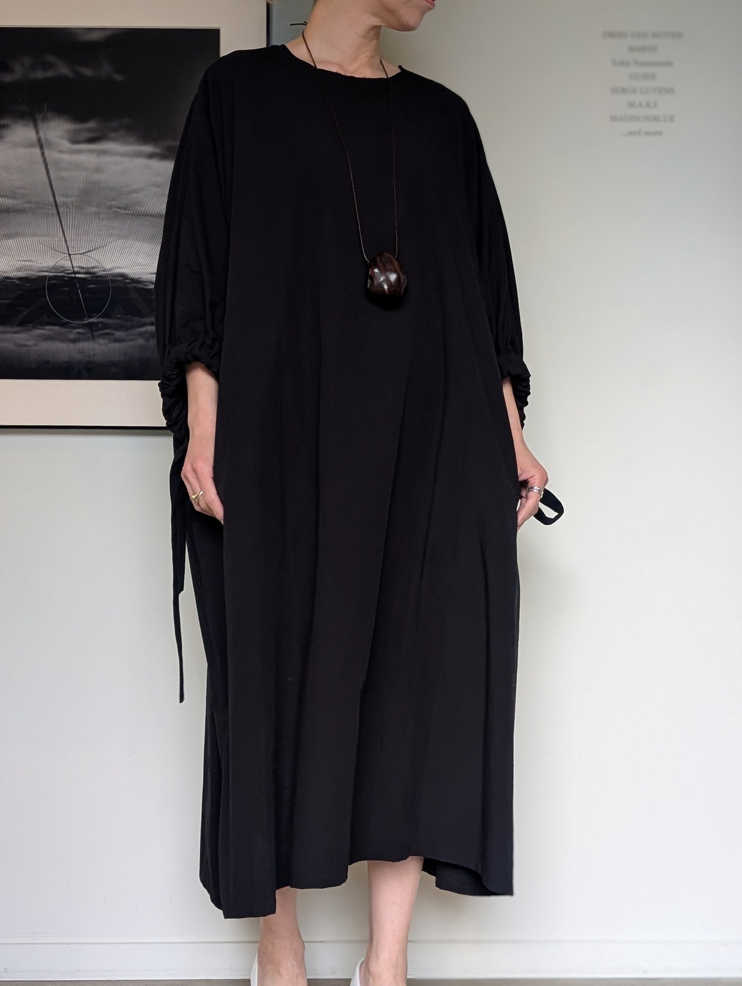 Y's COTTON BROAD SLEEVE ROUNDNECK DRESS