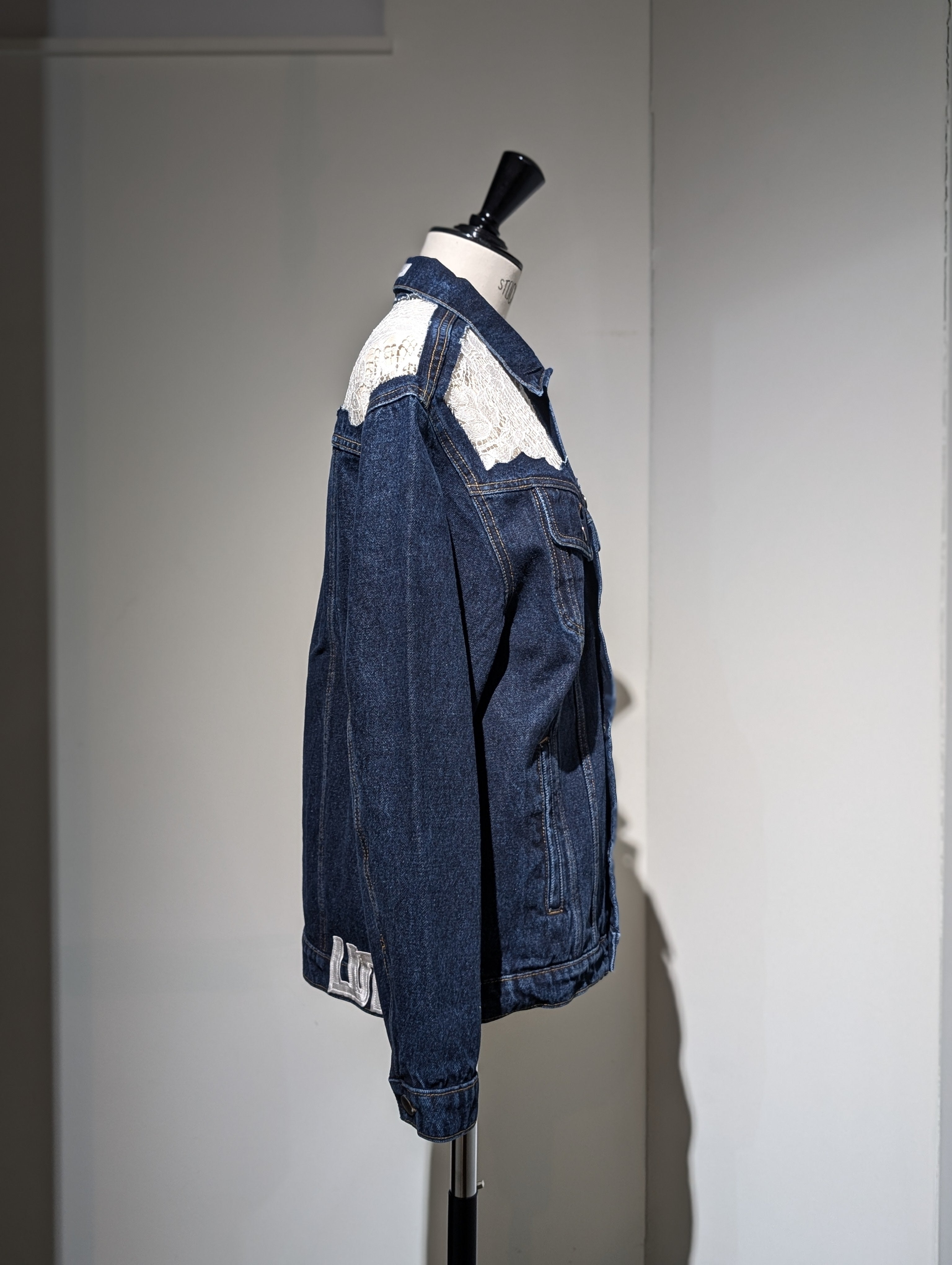 LUTZ HUELLE JUNE RACE DENIM JACKET