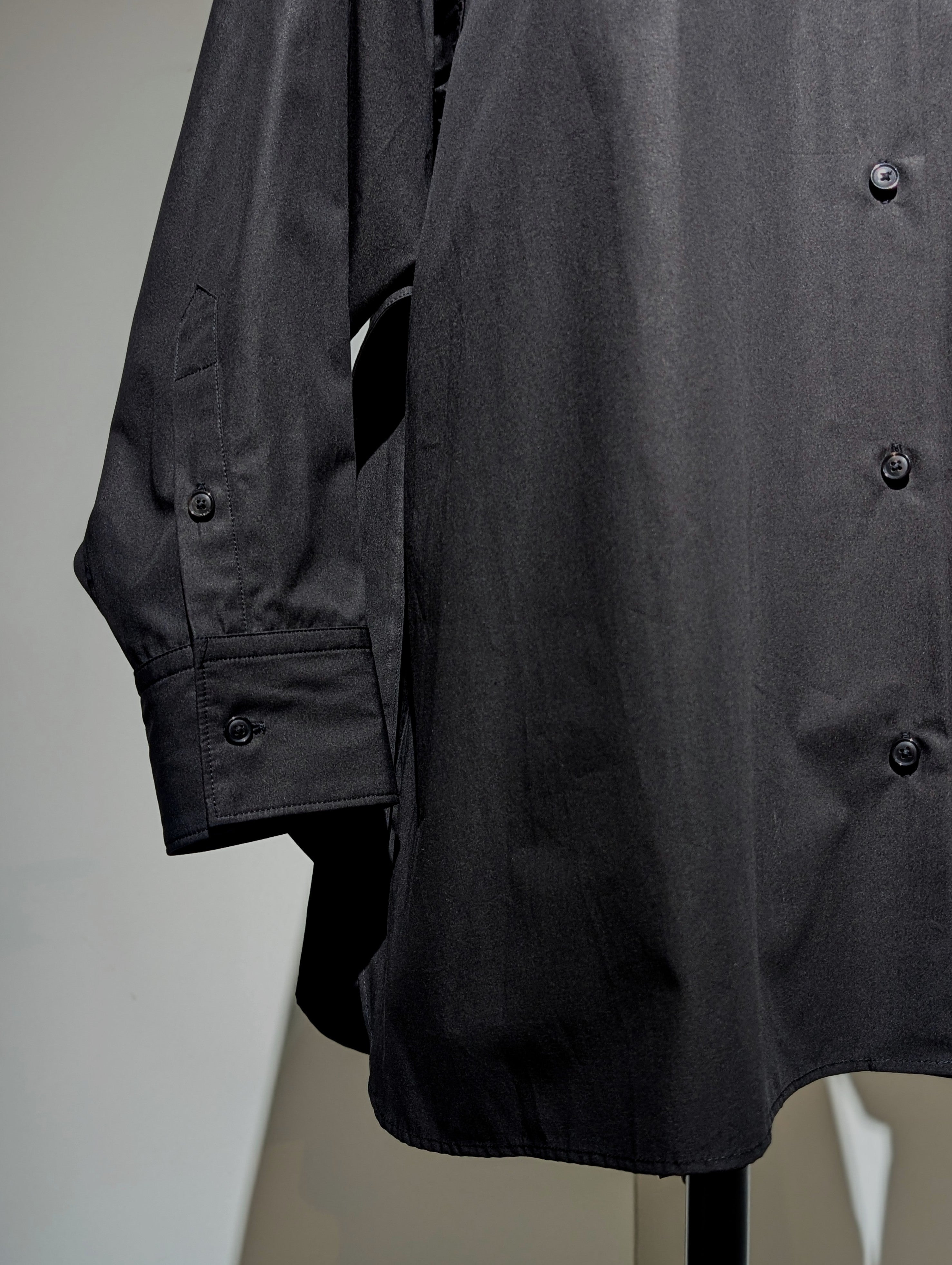 AEHRR 【Draping Yoke Raglan Sleeve Shirt】