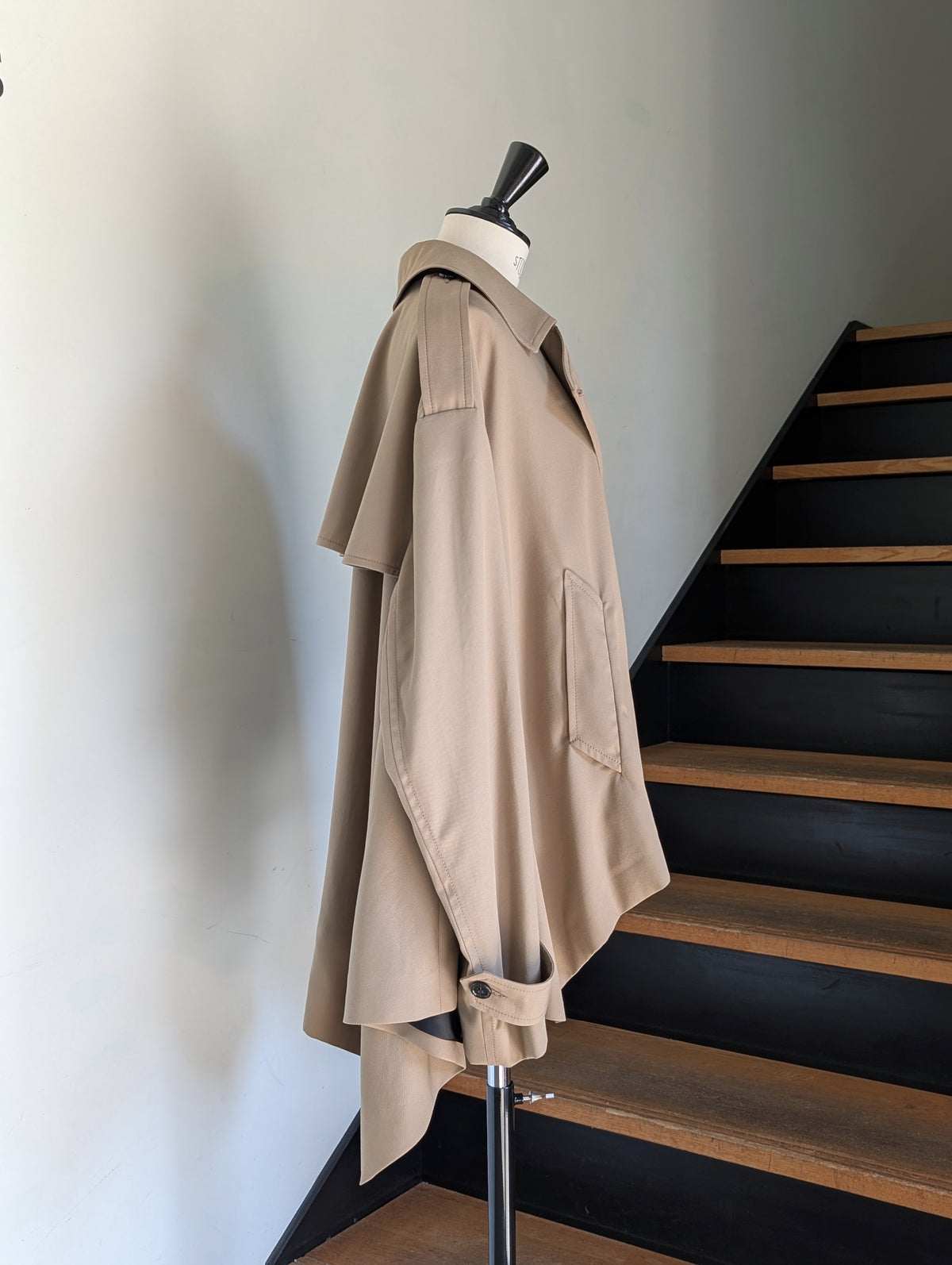 LUTZ HUELLE ALLURE TRENCH