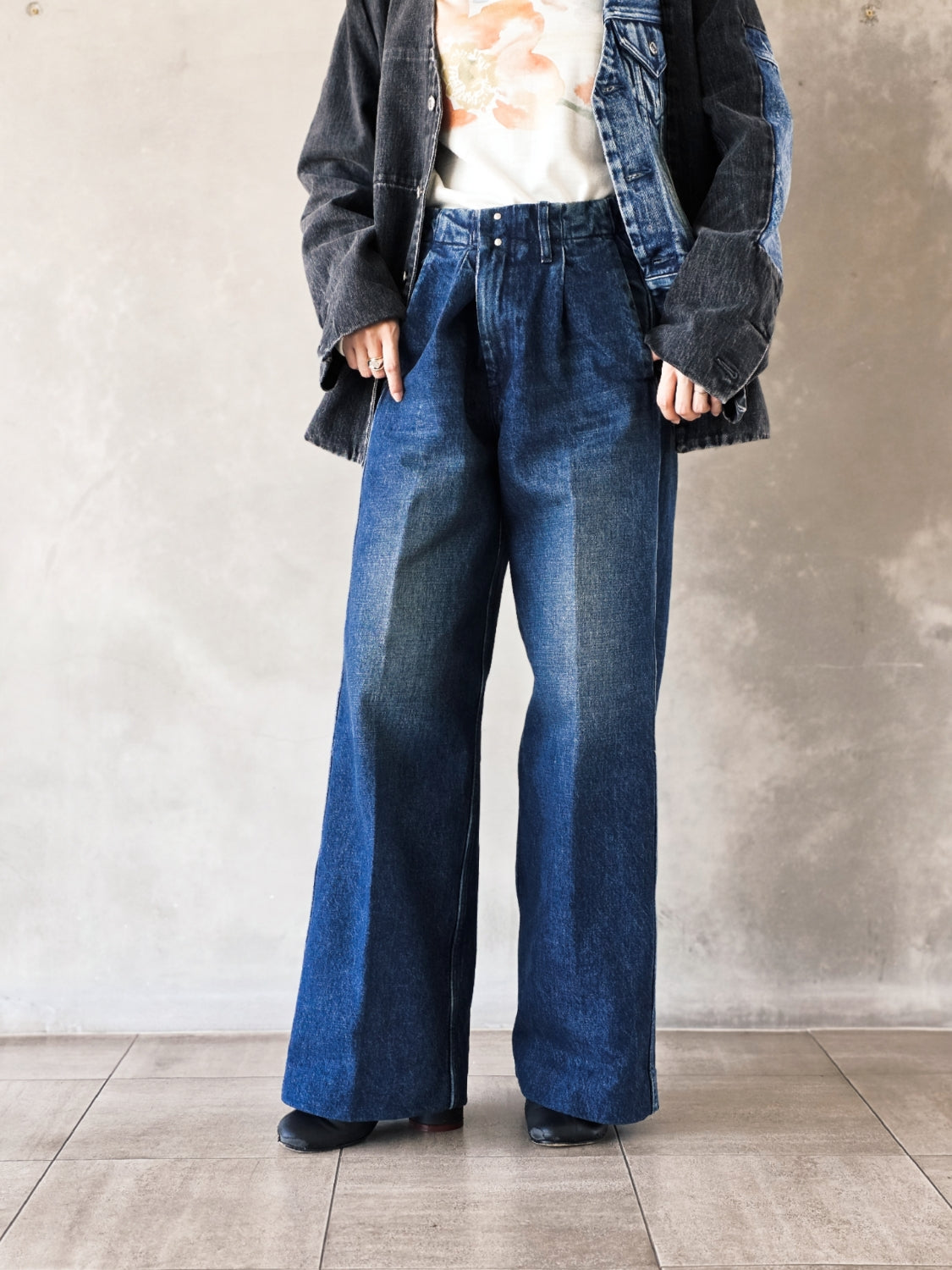 TANAKA THE WIDE JEAN TROUSERS (DARK BLUE)