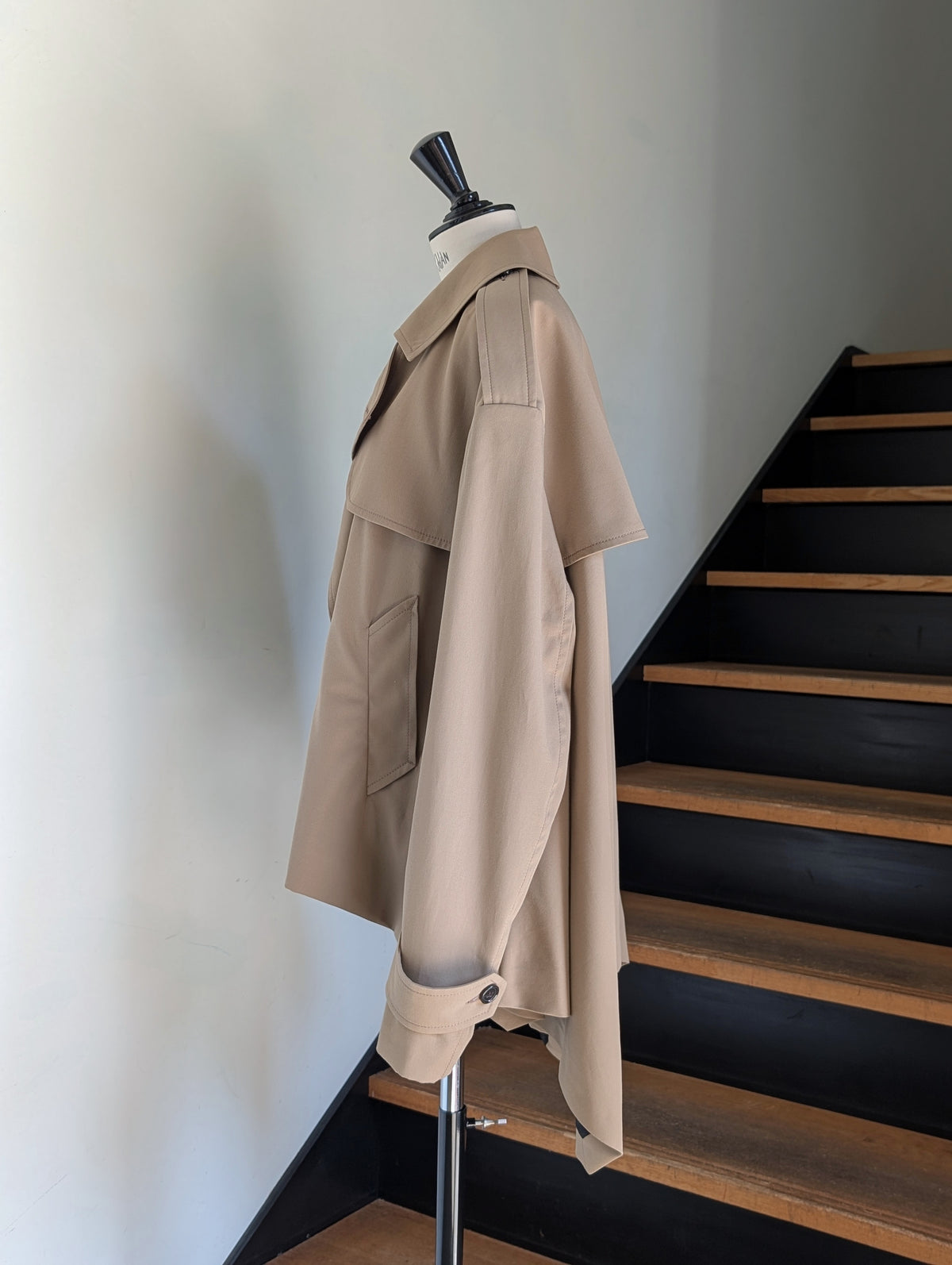 LUTZ HUELLE ALLURE TRENCH