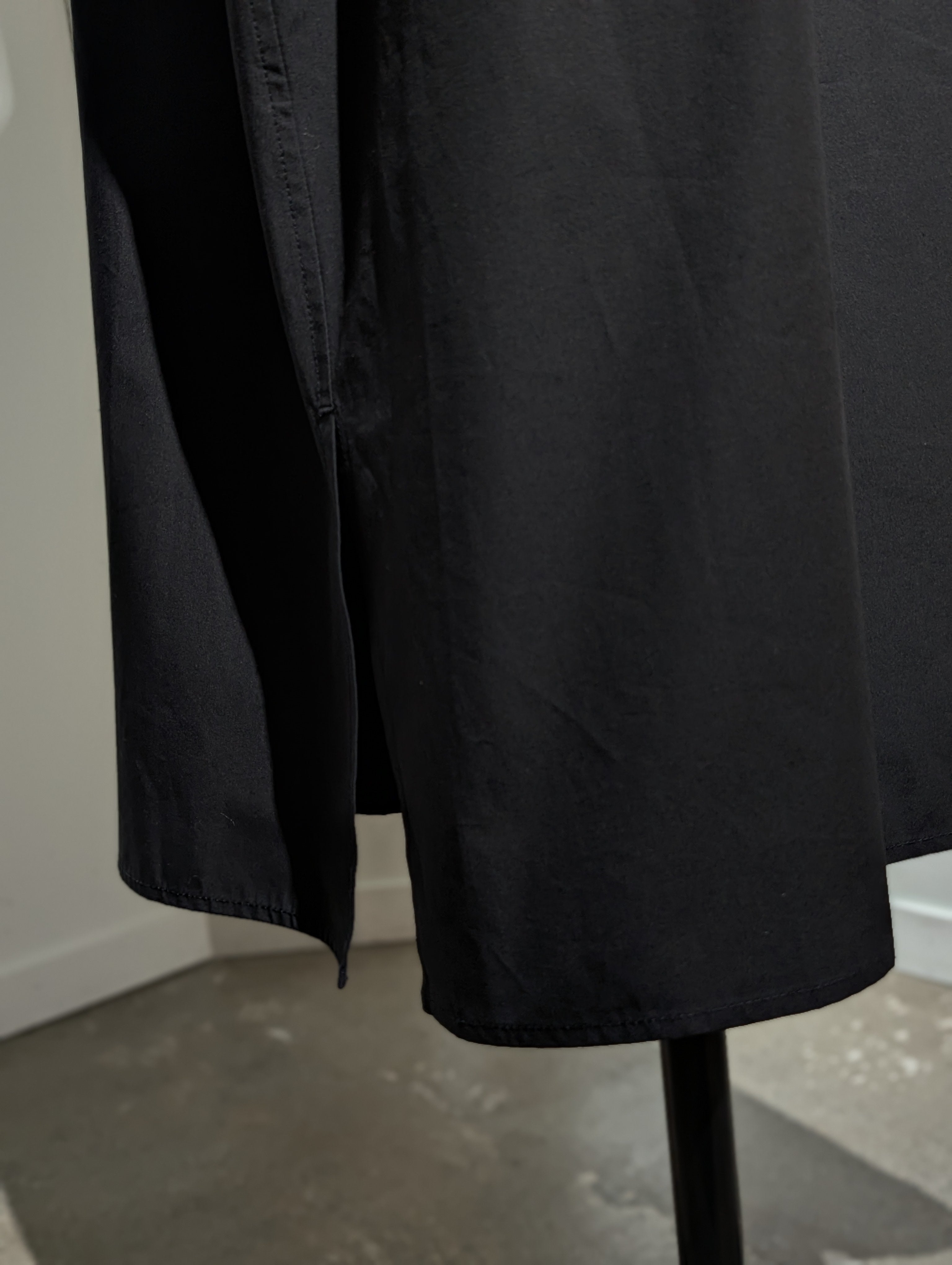 AEHRR 【Draping Yoke Raglan Sleeve V/N OP】