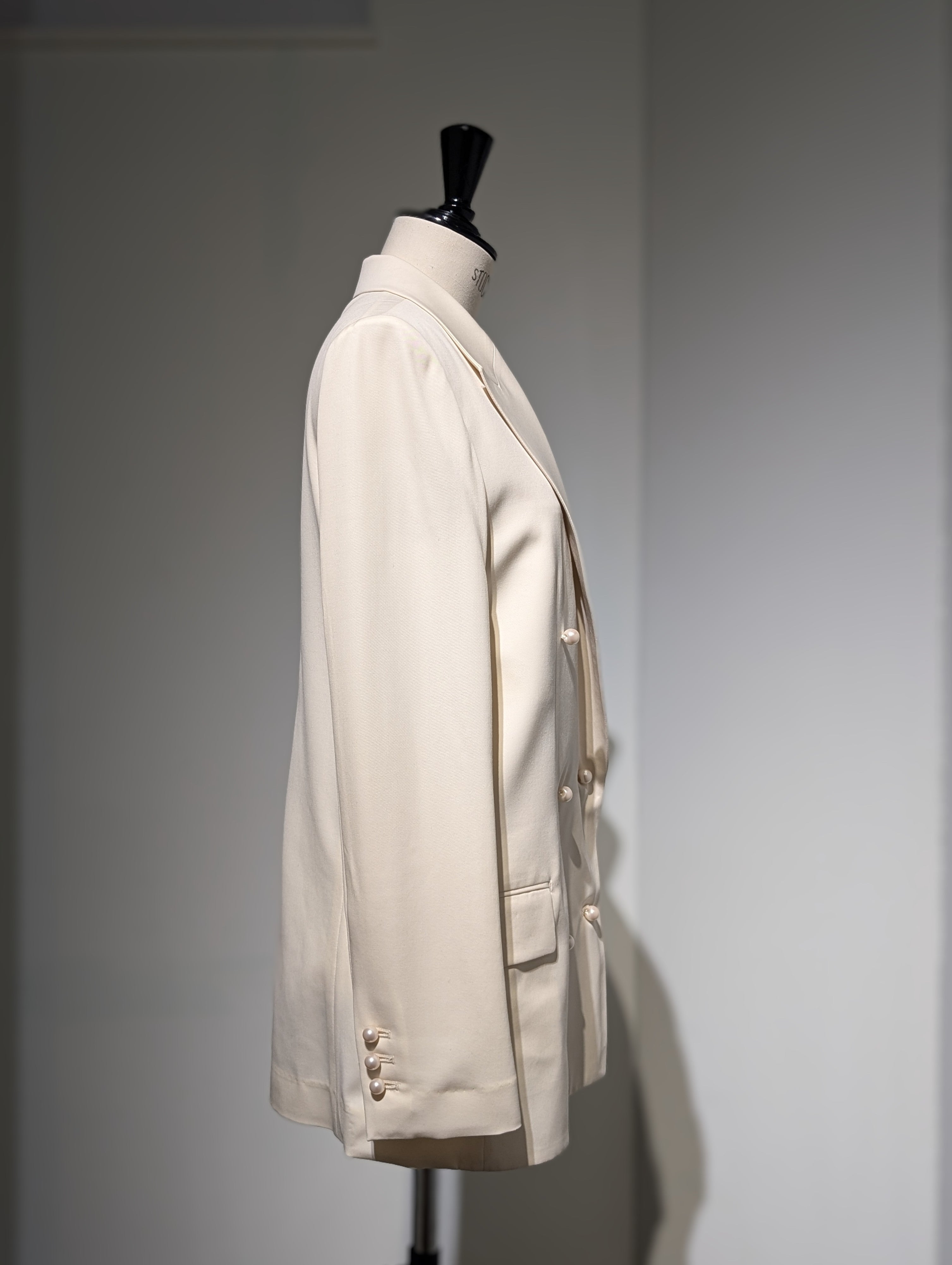MADISONBLUE UNLINED BLEECKER W6B BLAZER PEARL