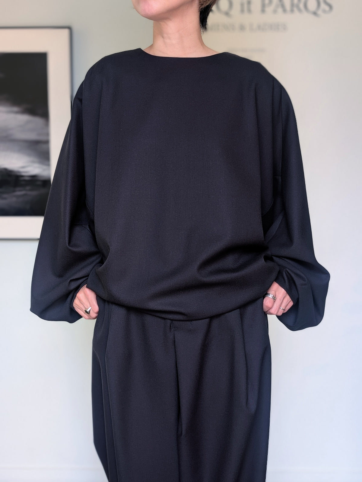 AEHRR 【021 Draping Form Crewneck PO】